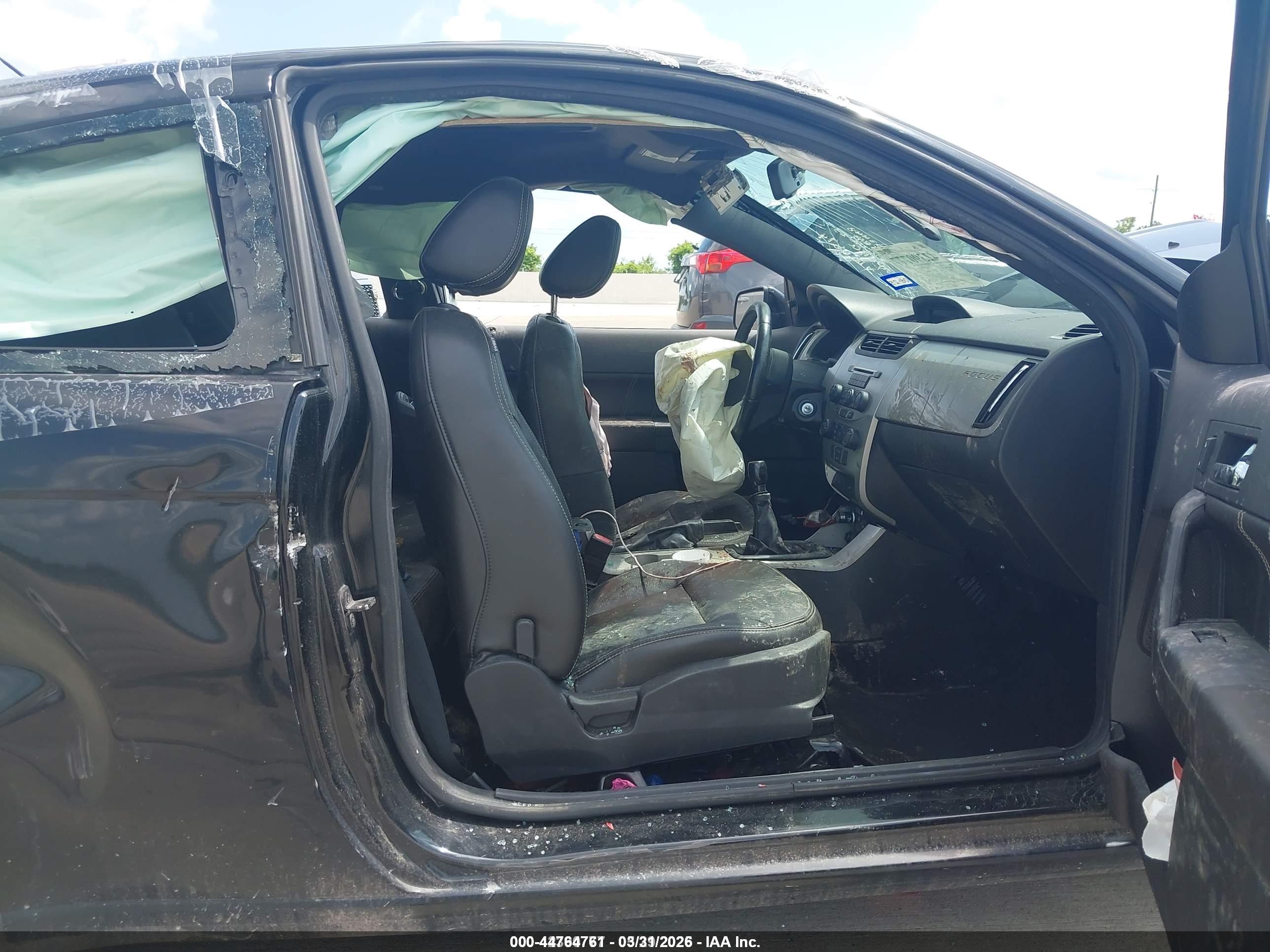 FORD FOCUS image 5