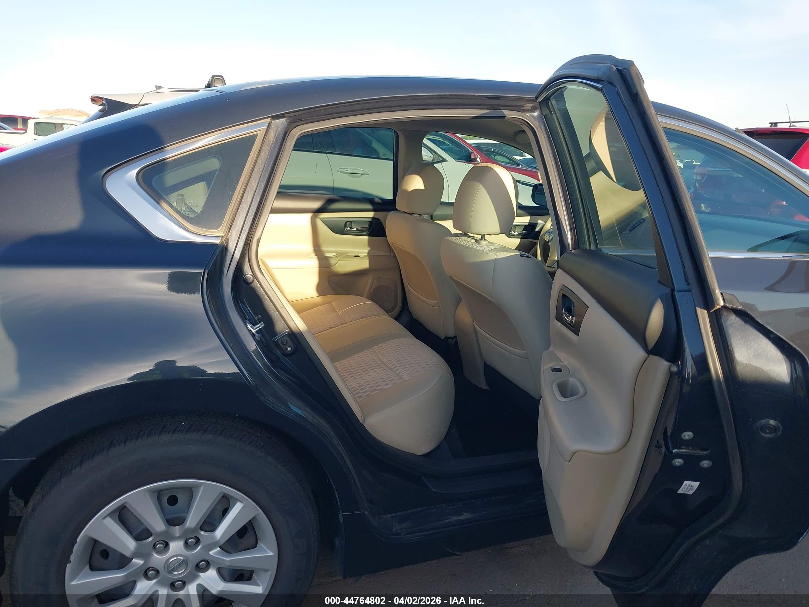 NISSAN ALTIMA image 8