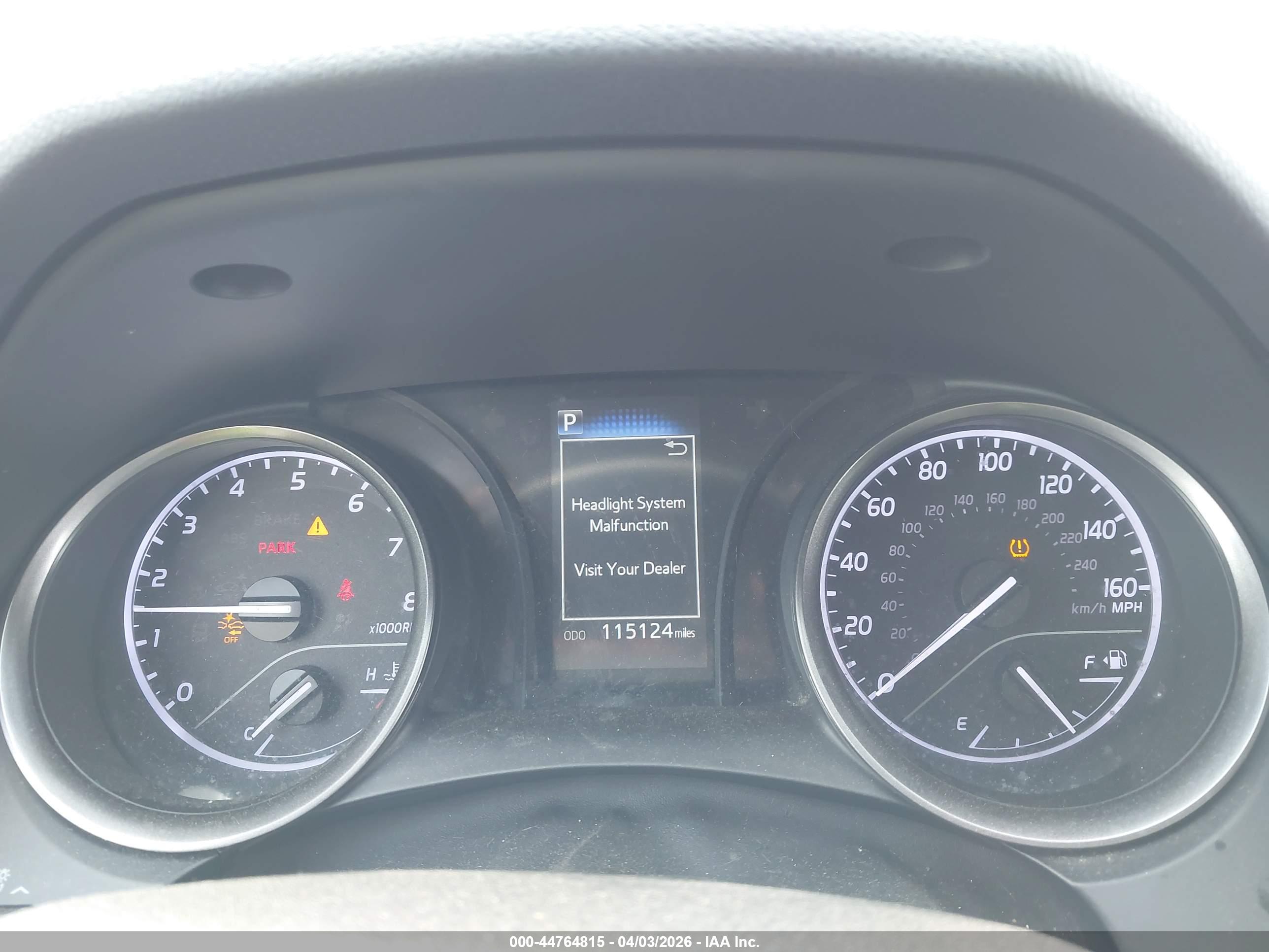 TOYOTA CAMRY image 7
