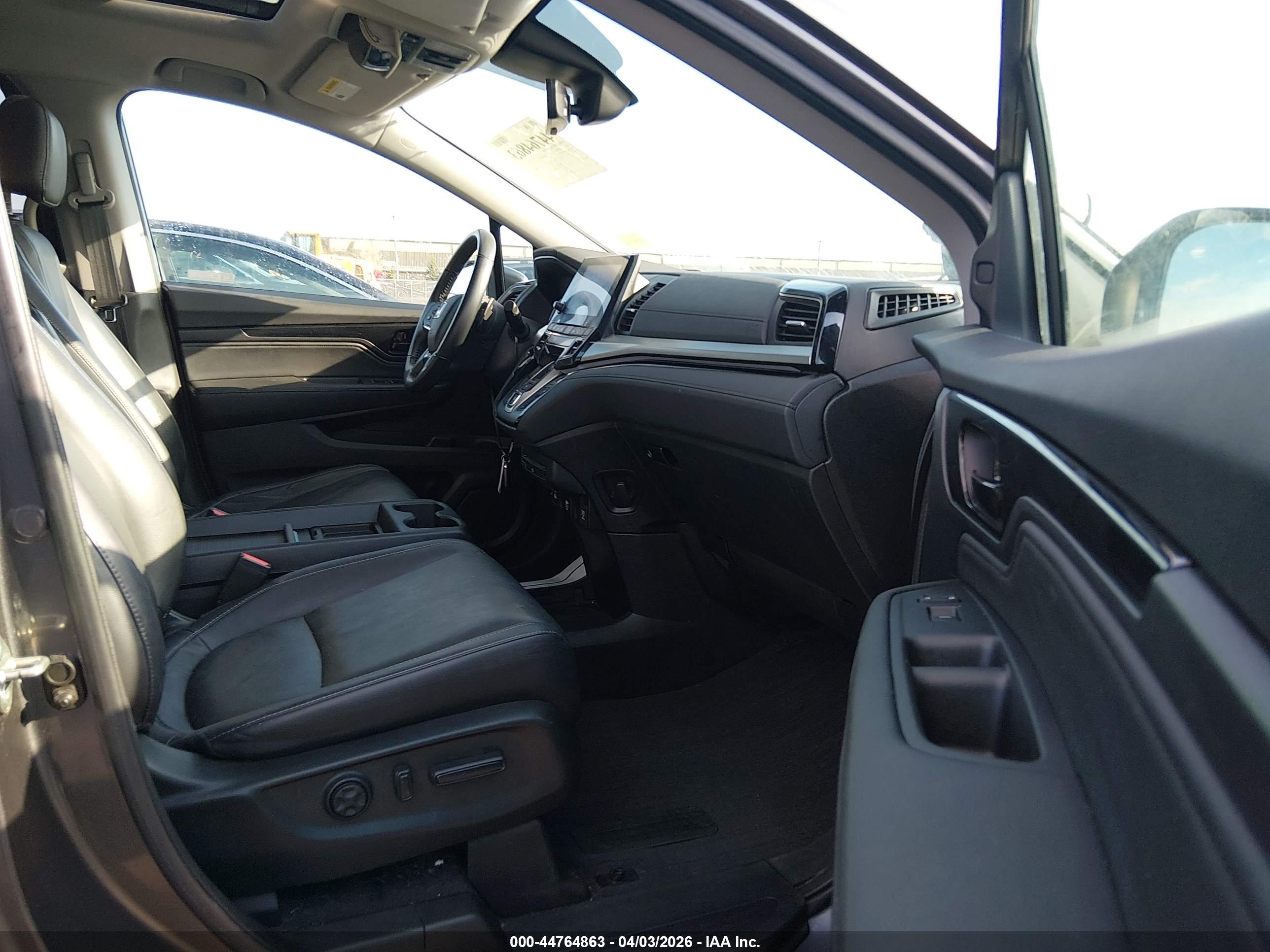 HONDA ODYSSEY image 5