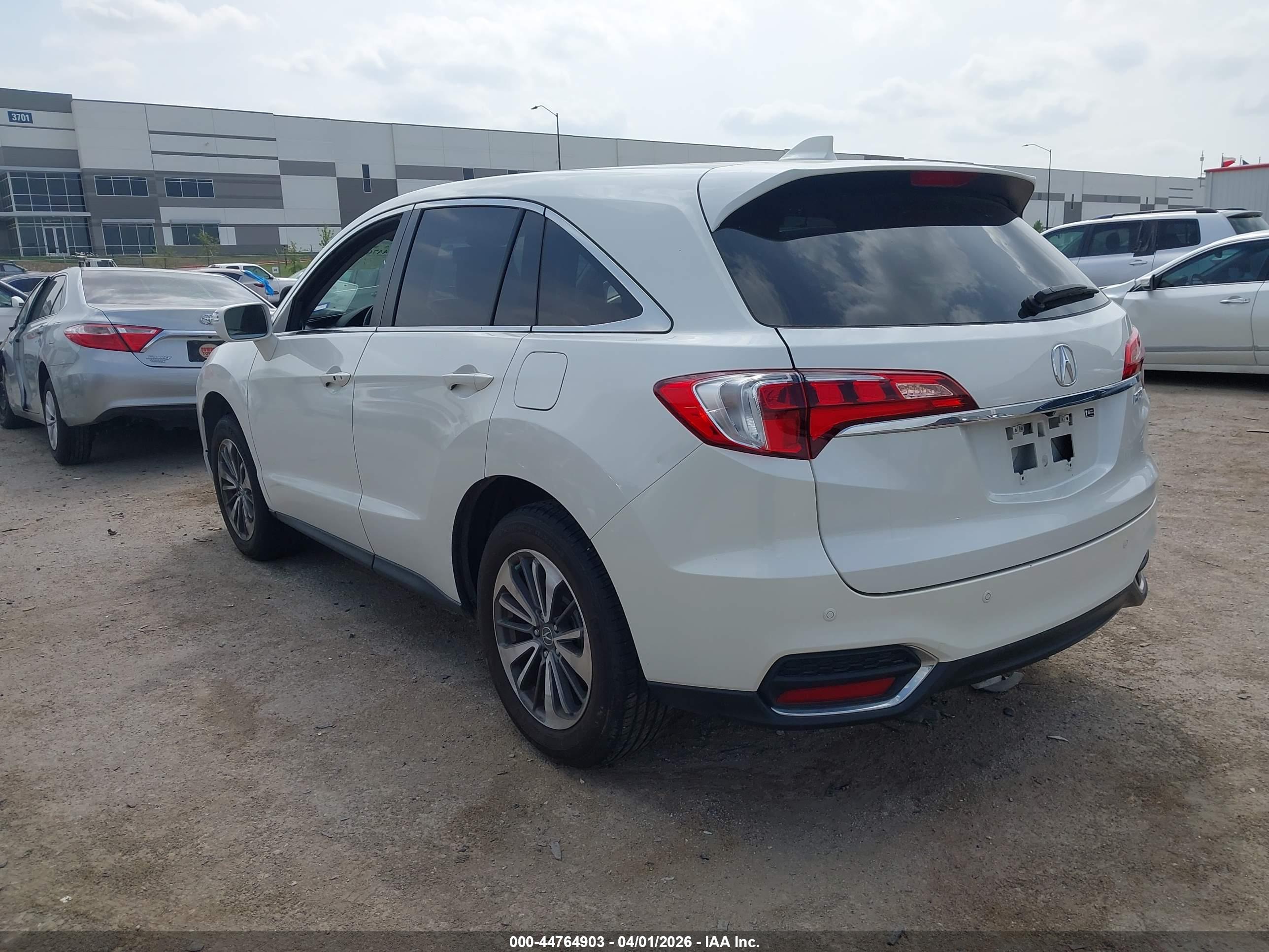 ACURA RDX image 3