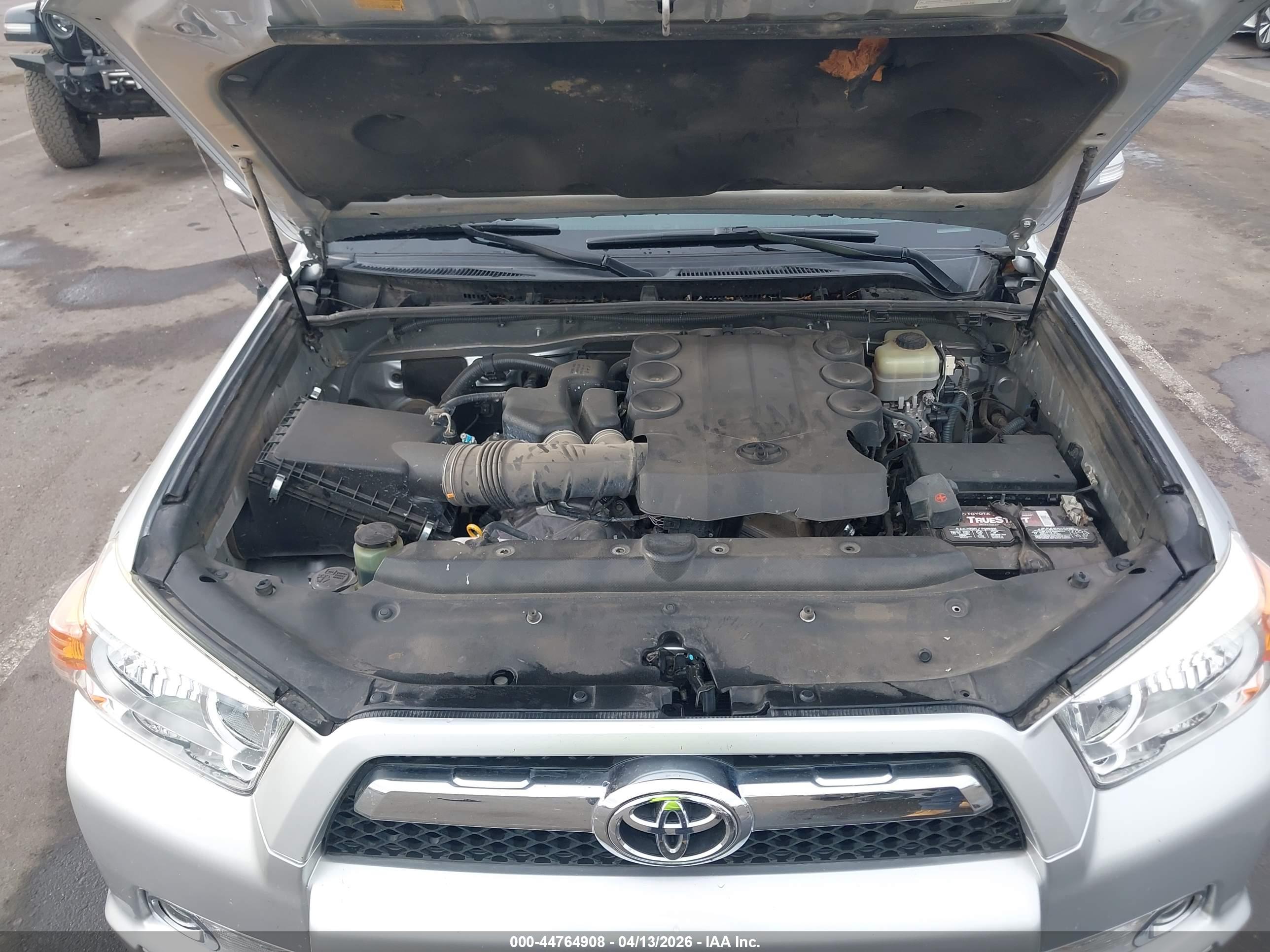 TOYOTA 4RUNNER image 10