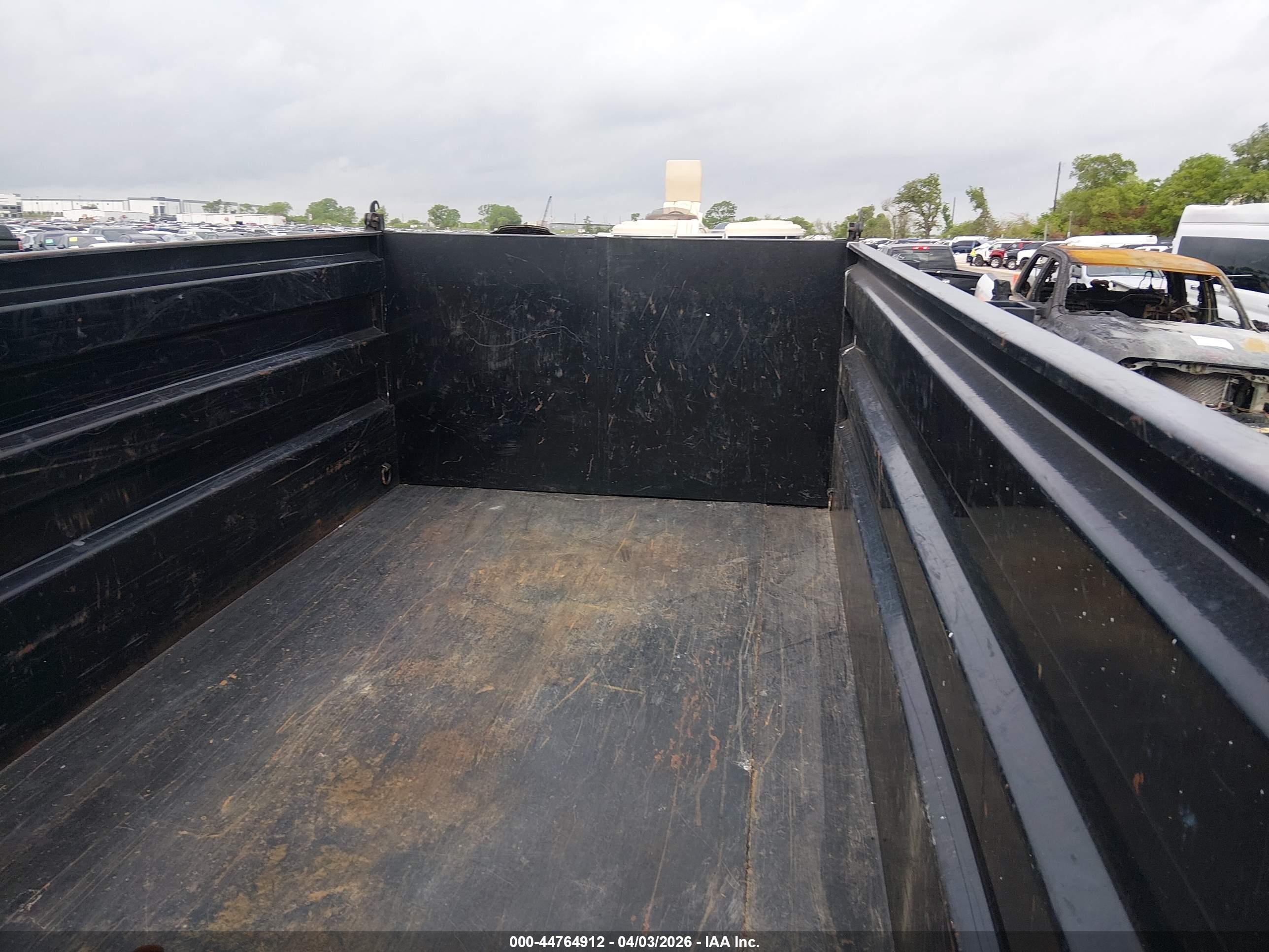 PJ TRAILERS image 8