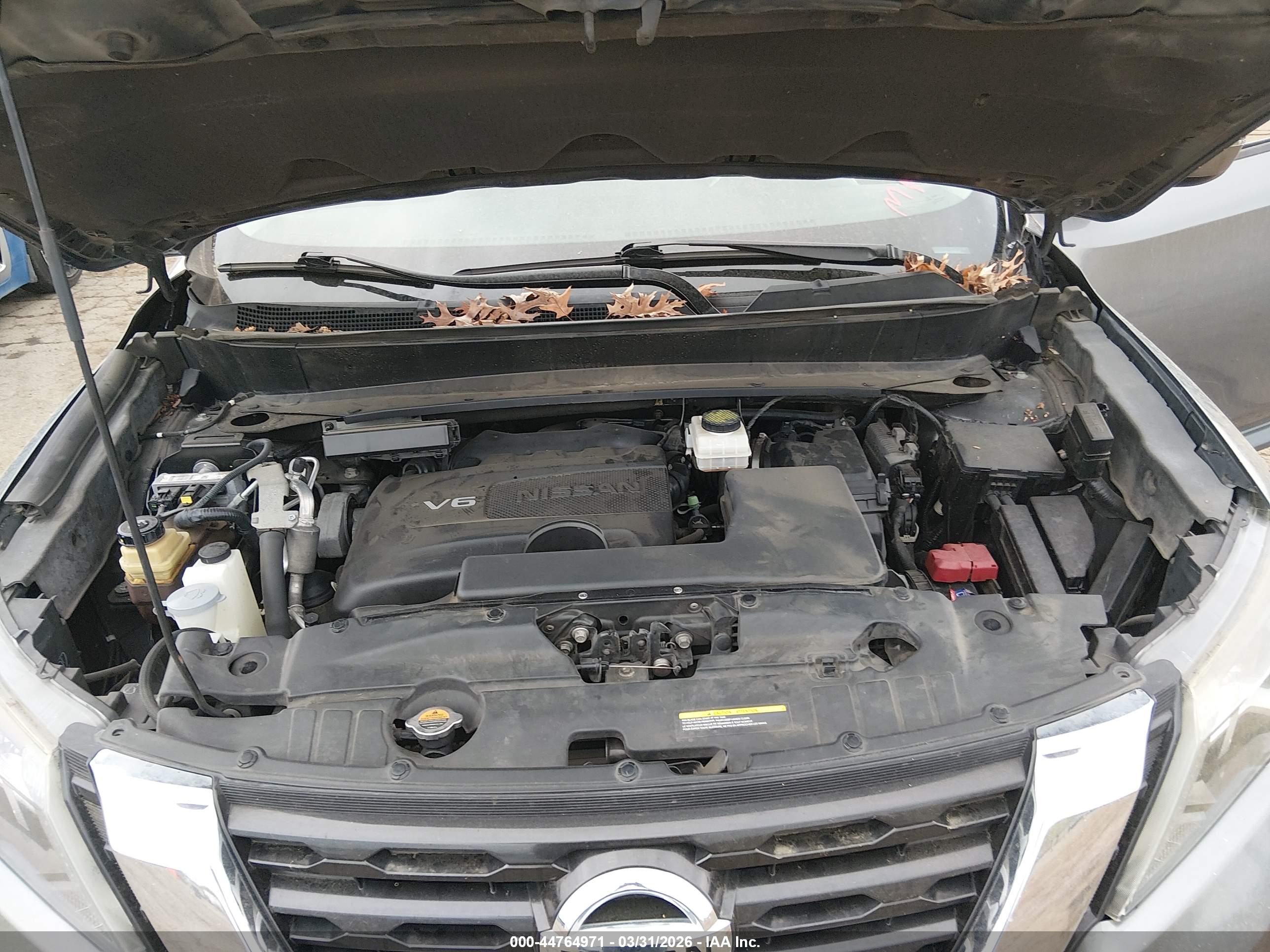 NISSAN PATHFINDER image 10