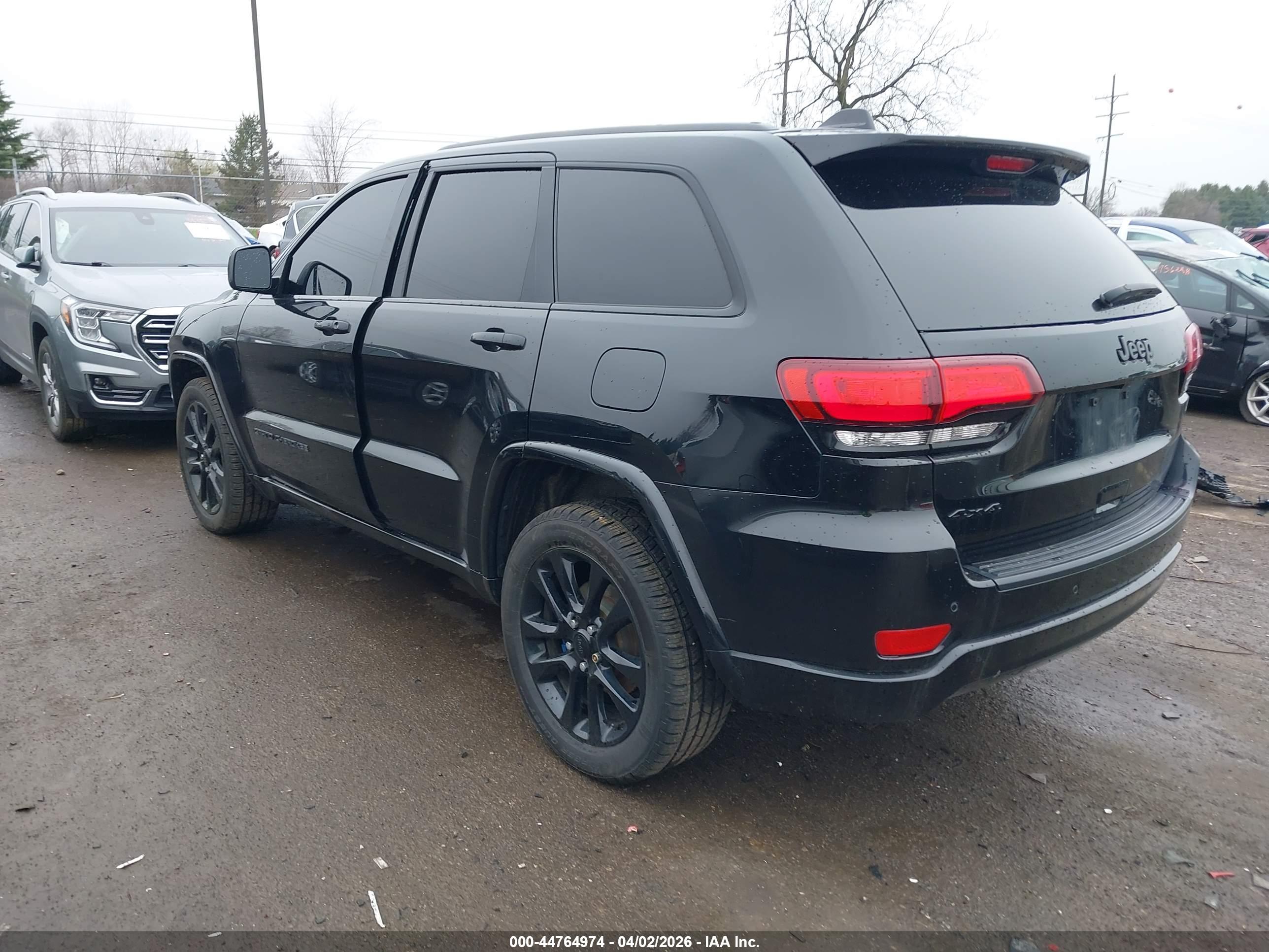 JEEP GRAND image 3