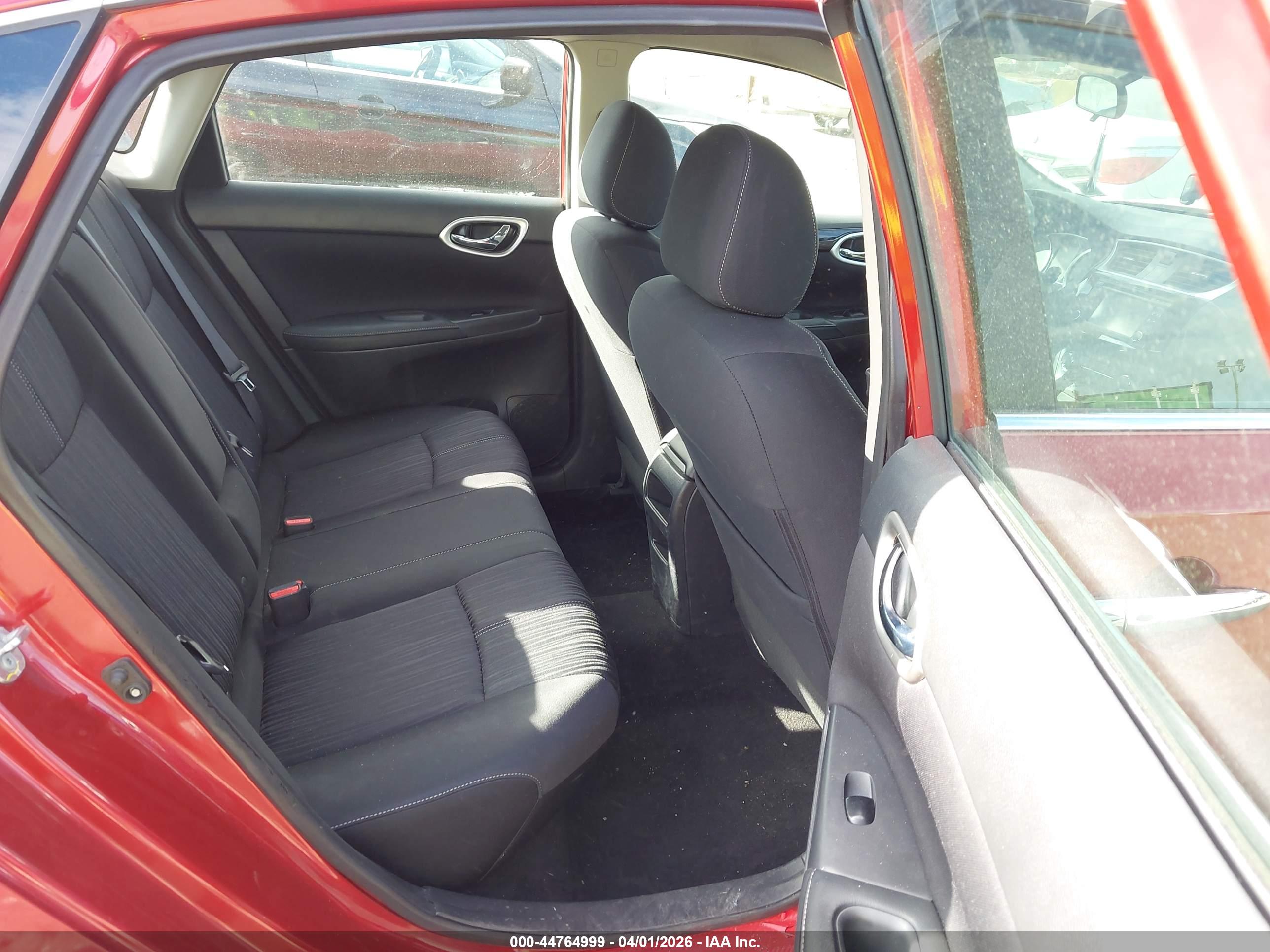 NISSAN SENTRA image 8