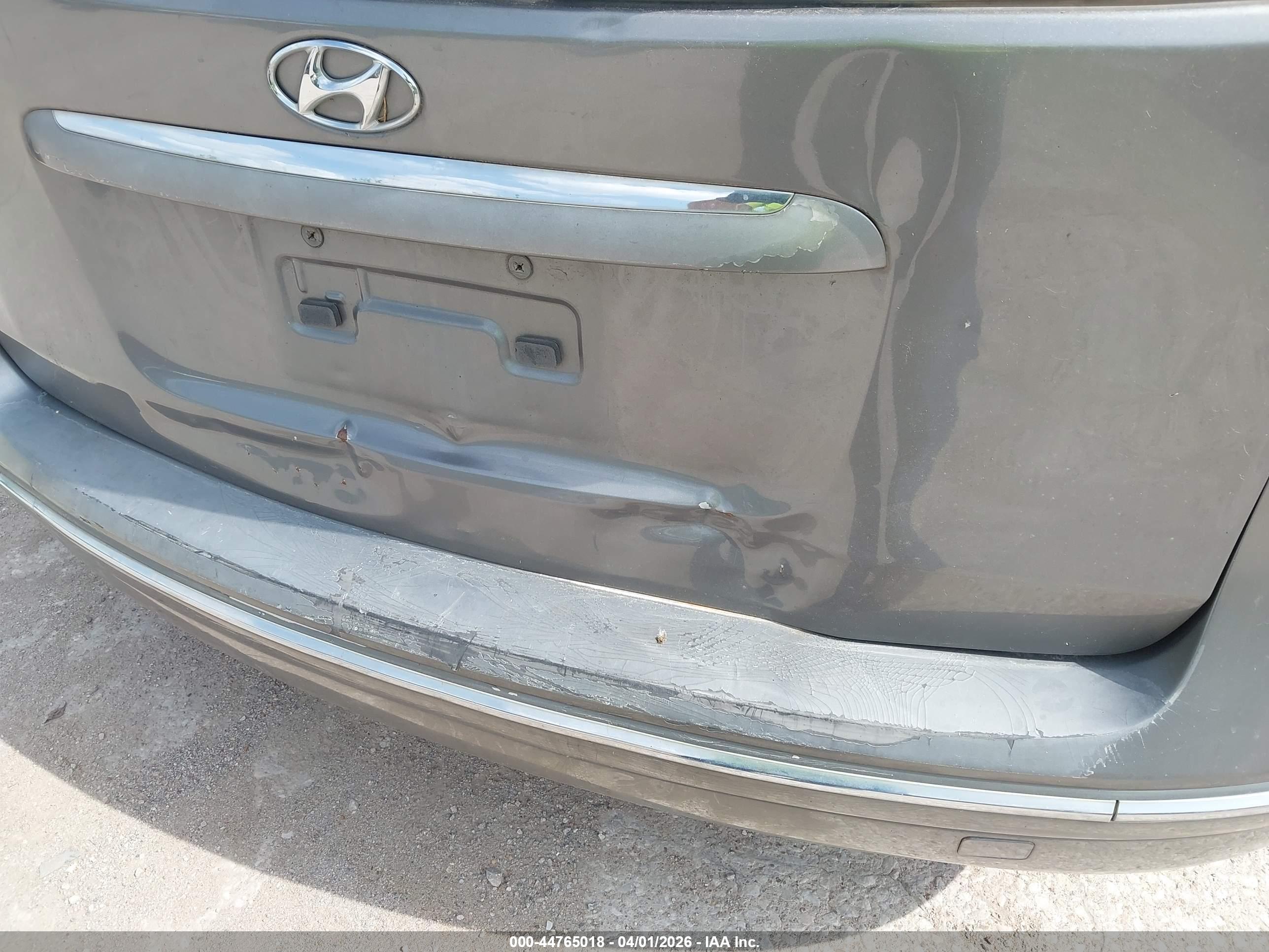 HYUNDAI ELANTRA image 6