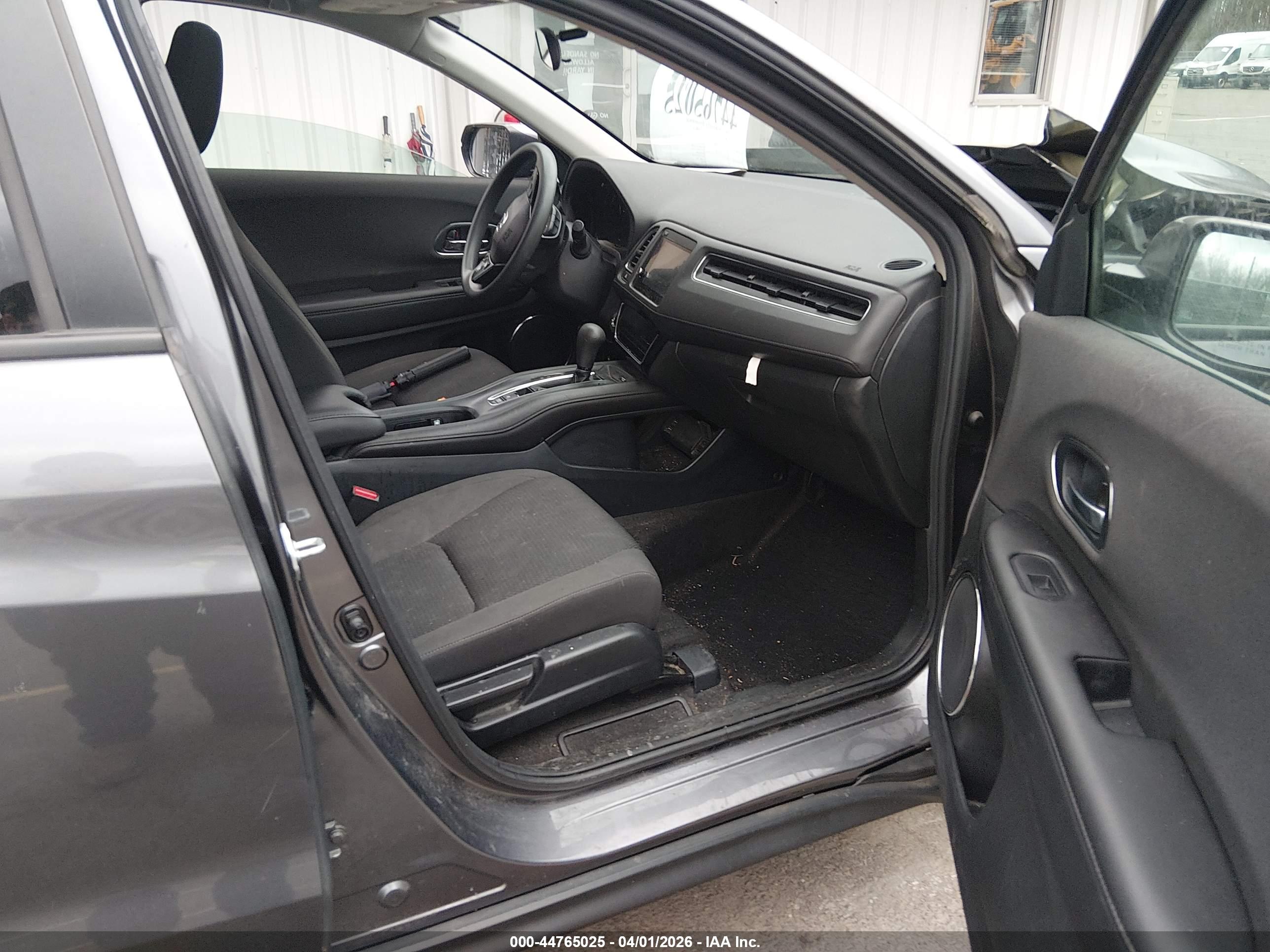 HONDA HR-V image 5