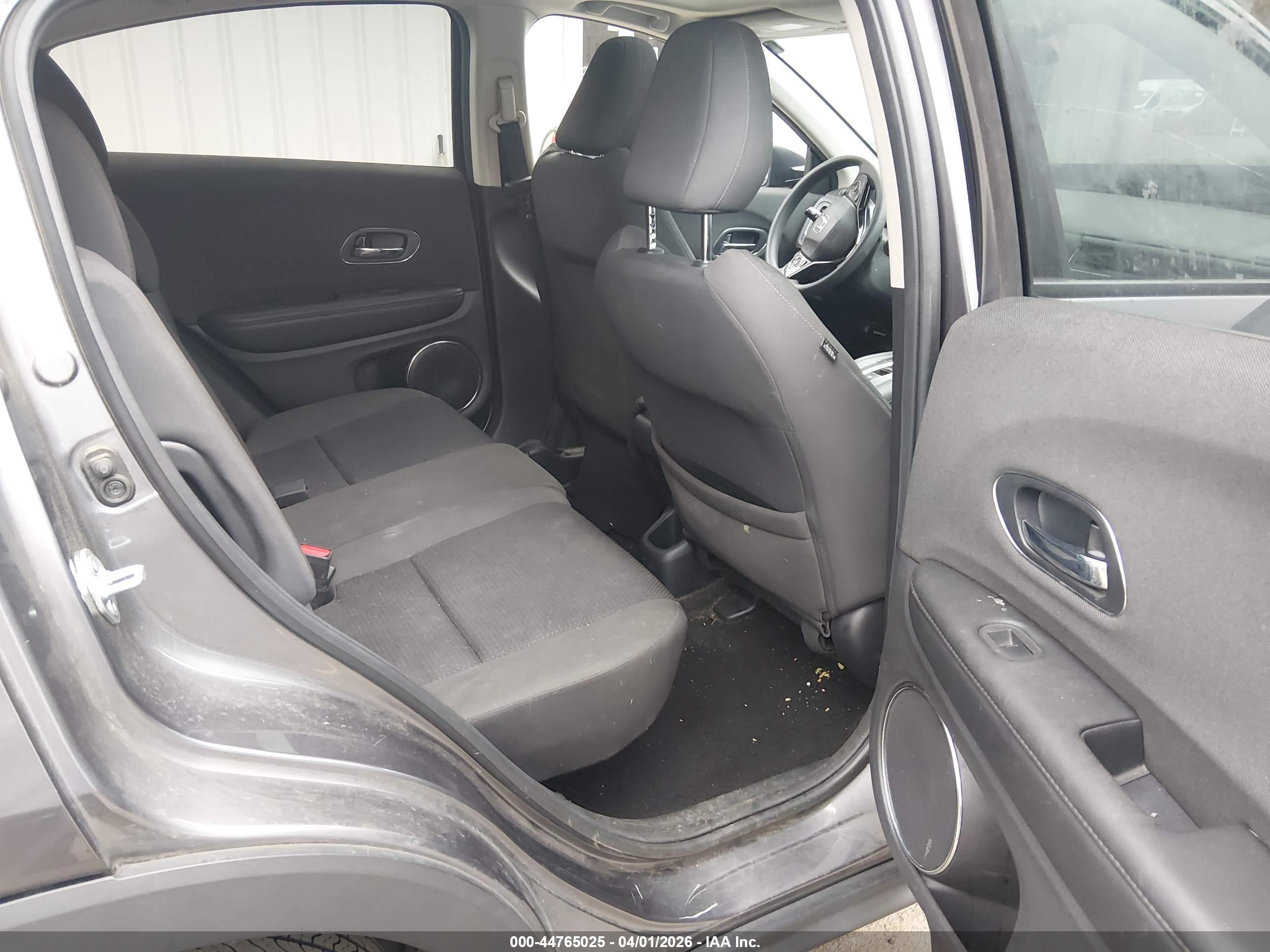 HONDA HR-V image 8
