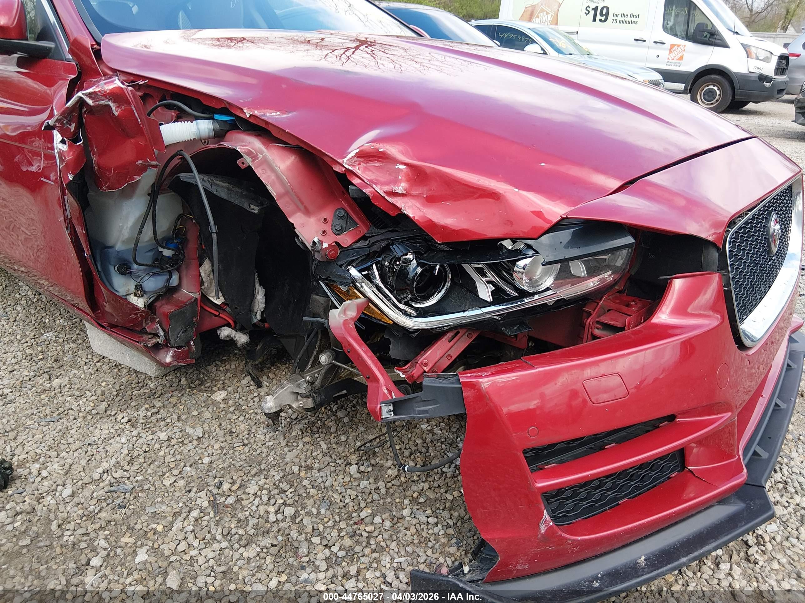 JAGUAR XE image 6