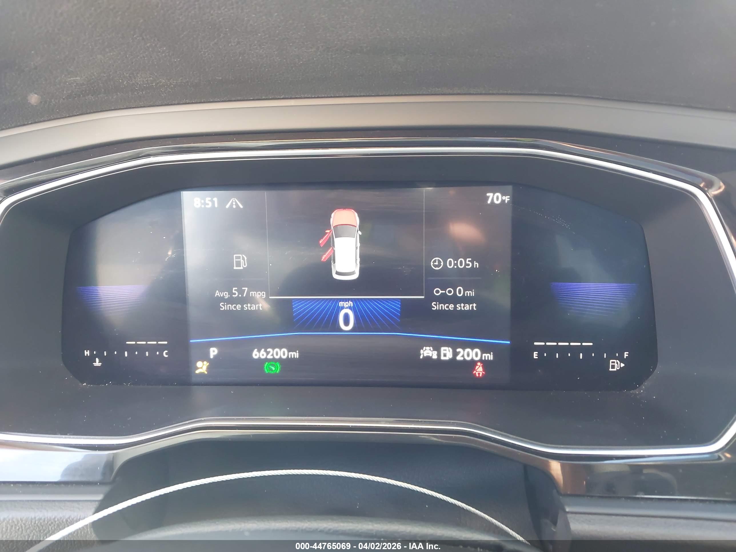 VOLKSWAGEN JETTA image 7