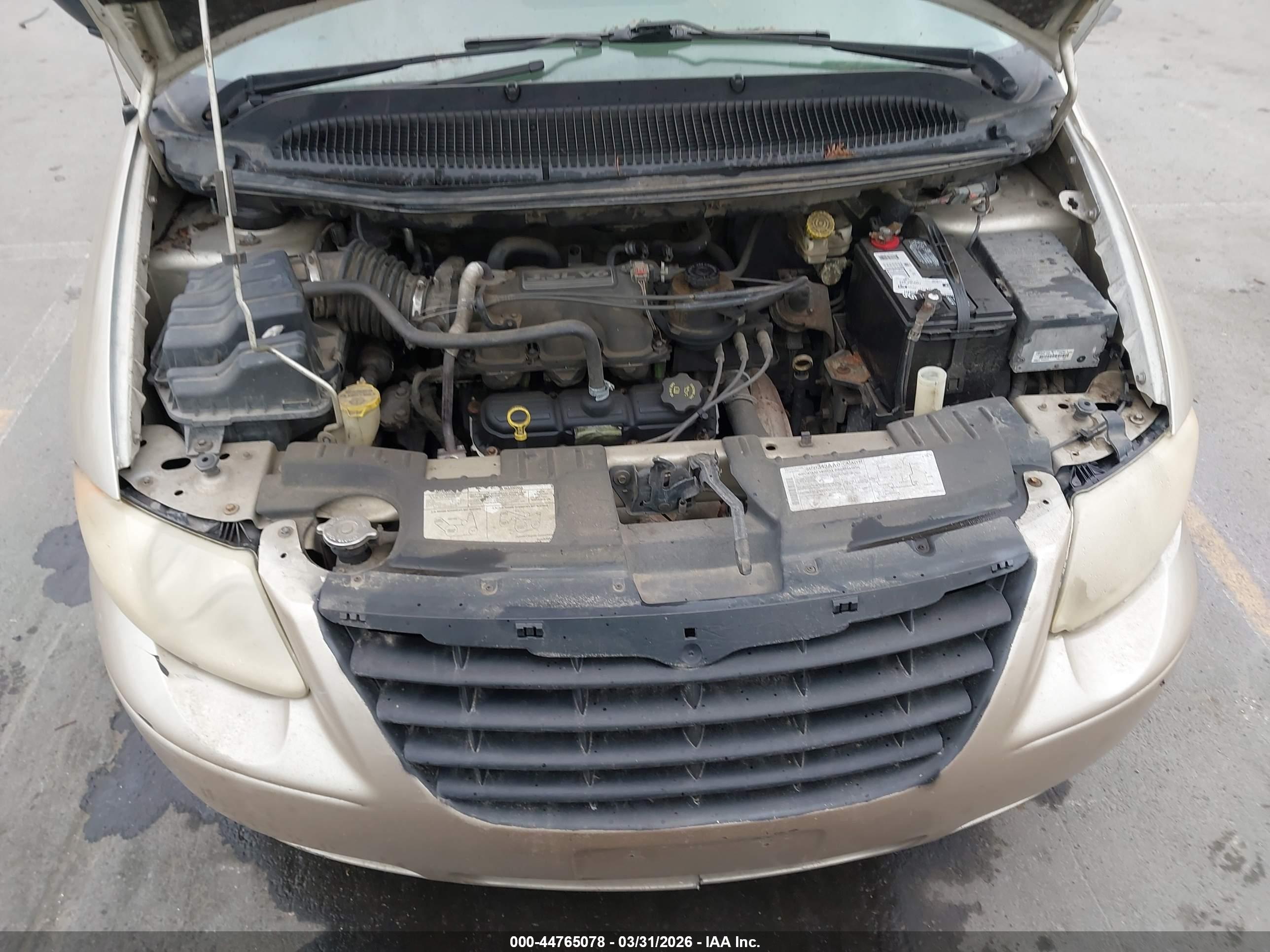 CHRYSLER TOWN image 10
