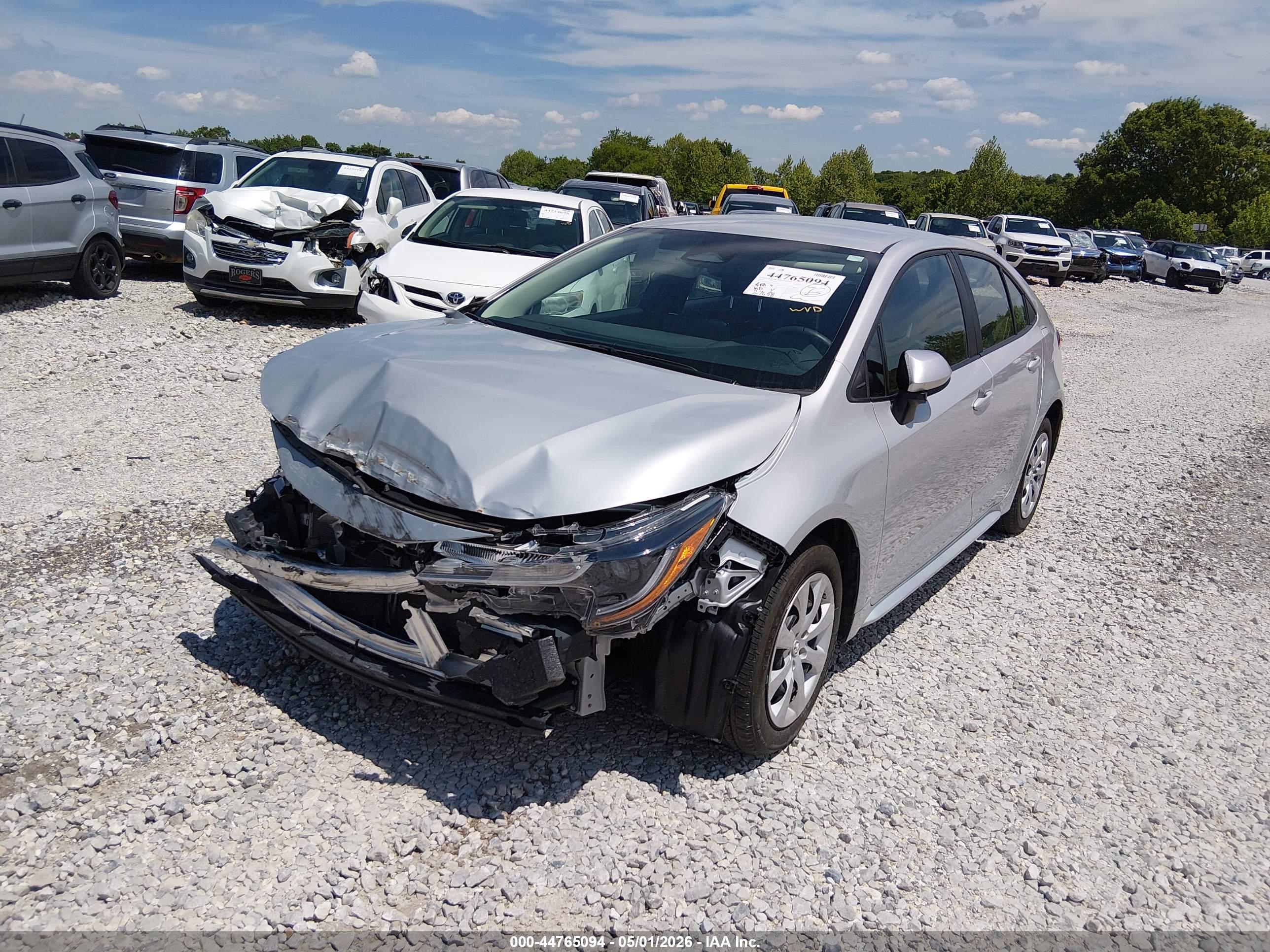 TOYOTA COROLLA image 6
