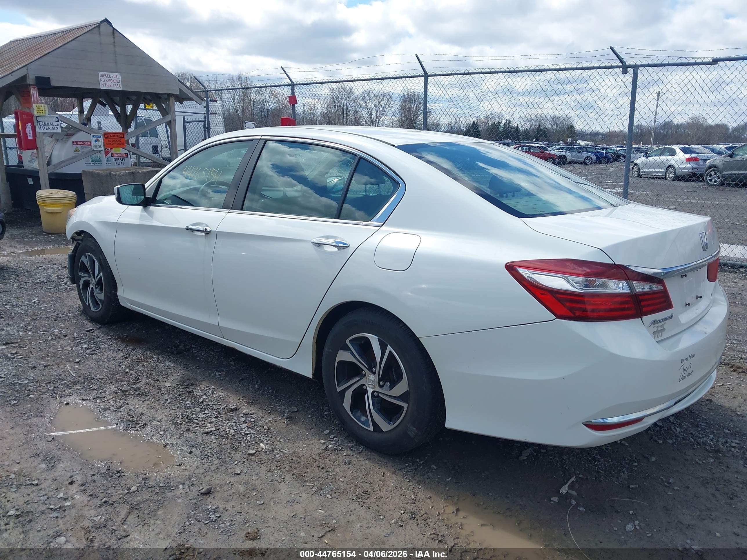 HONDA ACCORD image 3