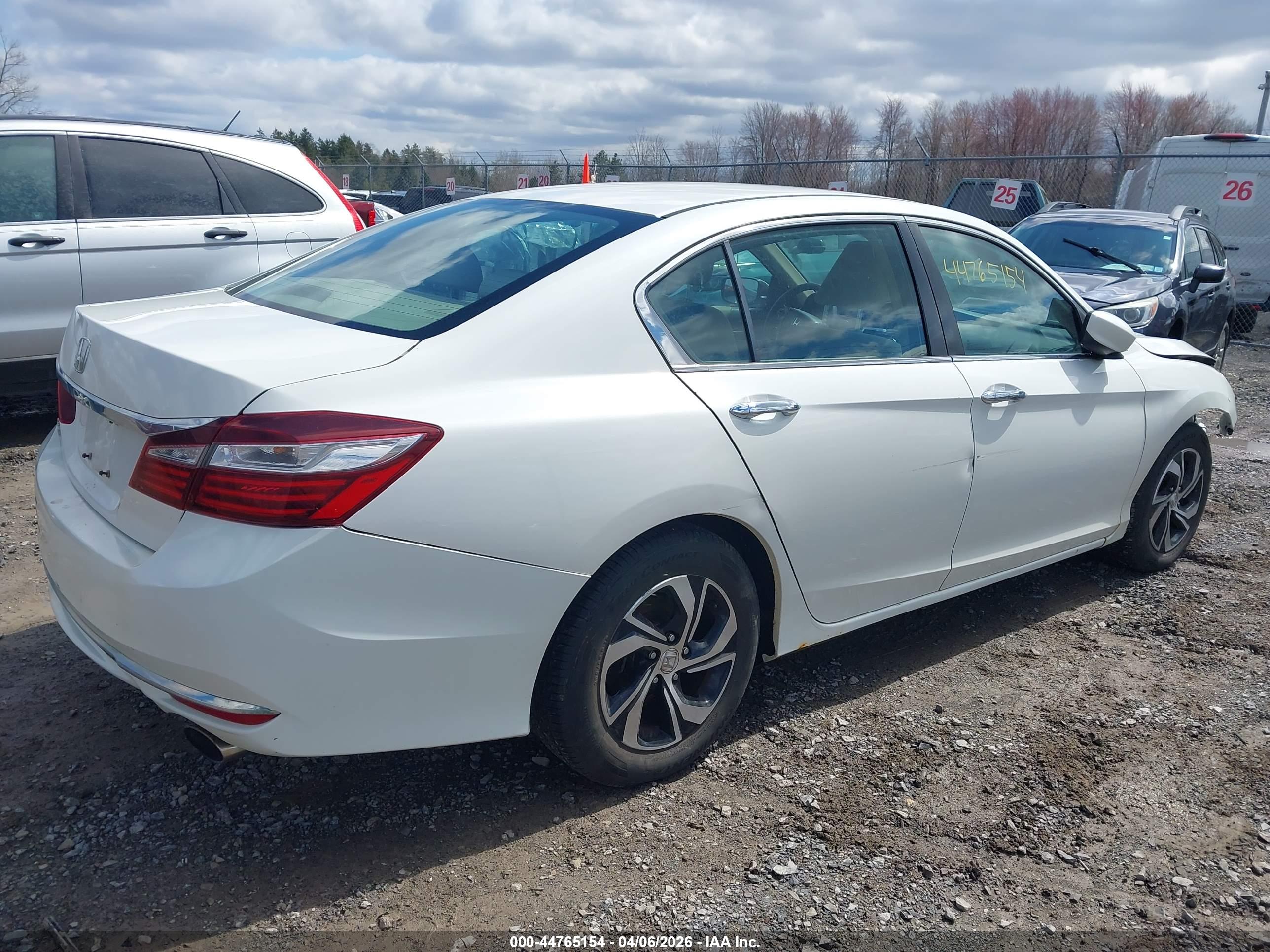 HONDA ACCORD image 4