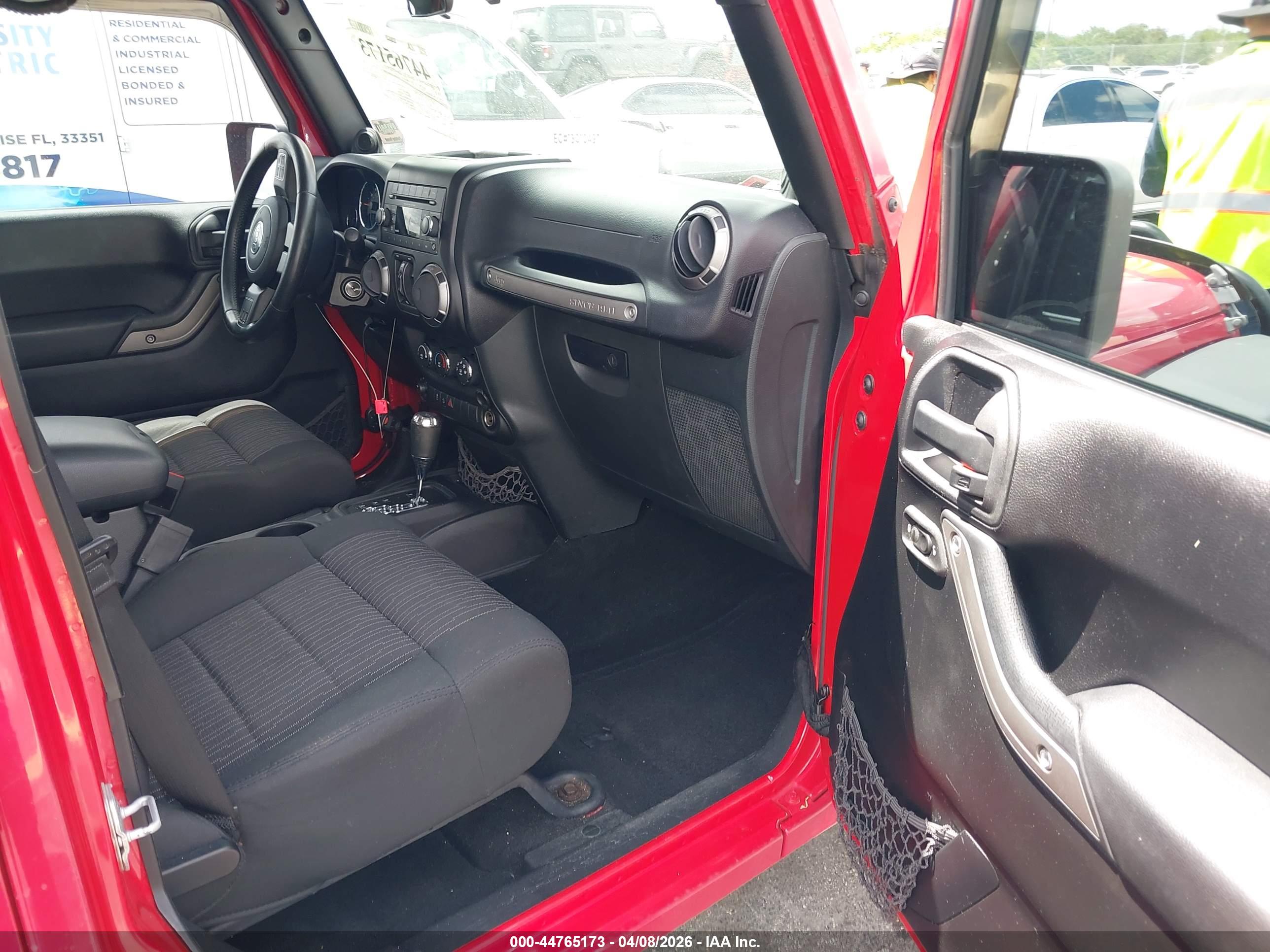 JEEP WRANGLER image 5