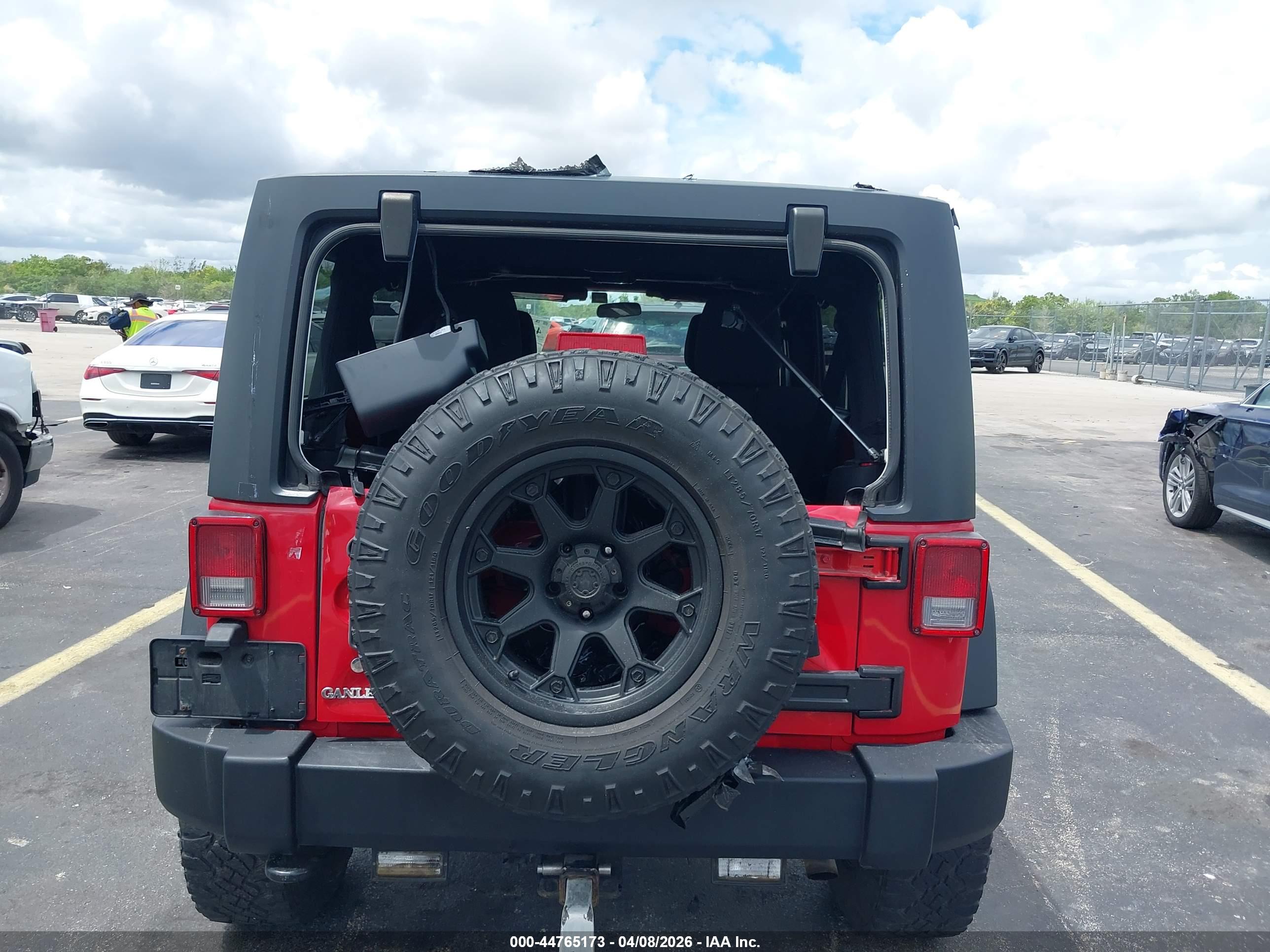 JEEP WRANGLER image 6