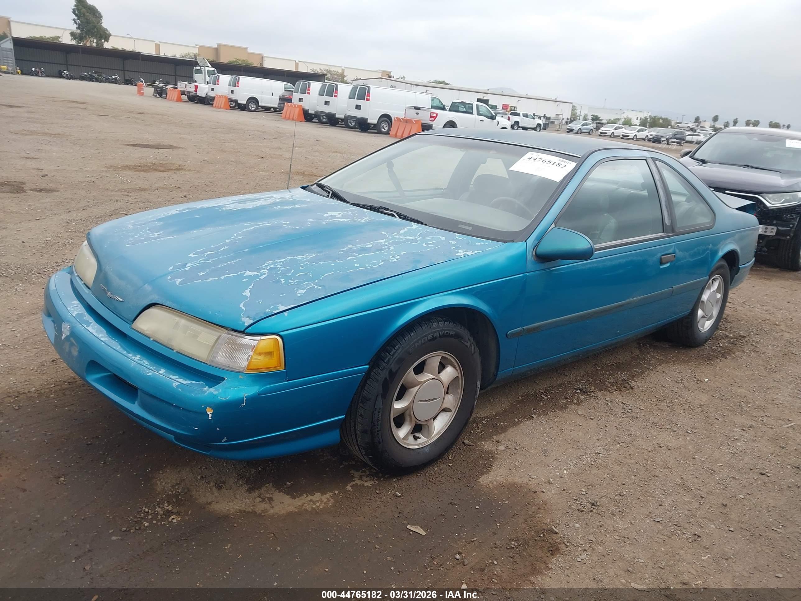 FORD THUNDERBIRD image 2