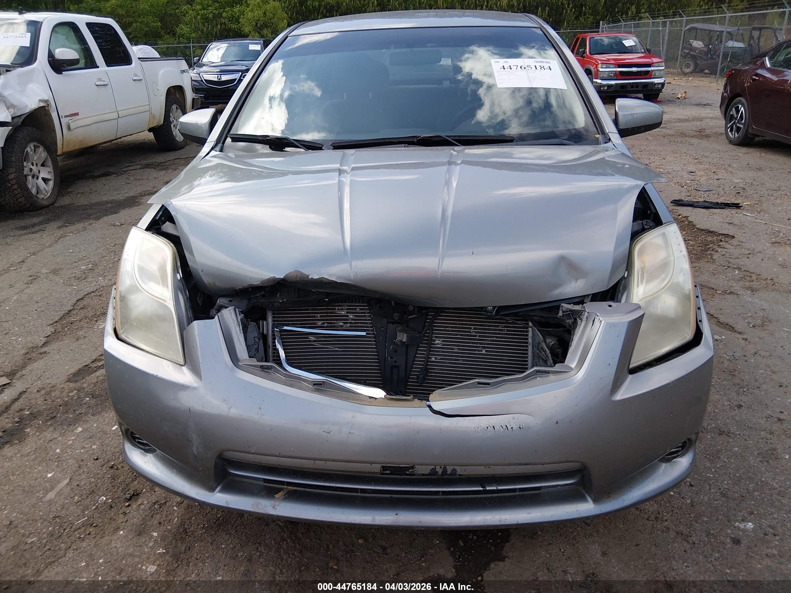 NISSAN SENTRA image 6