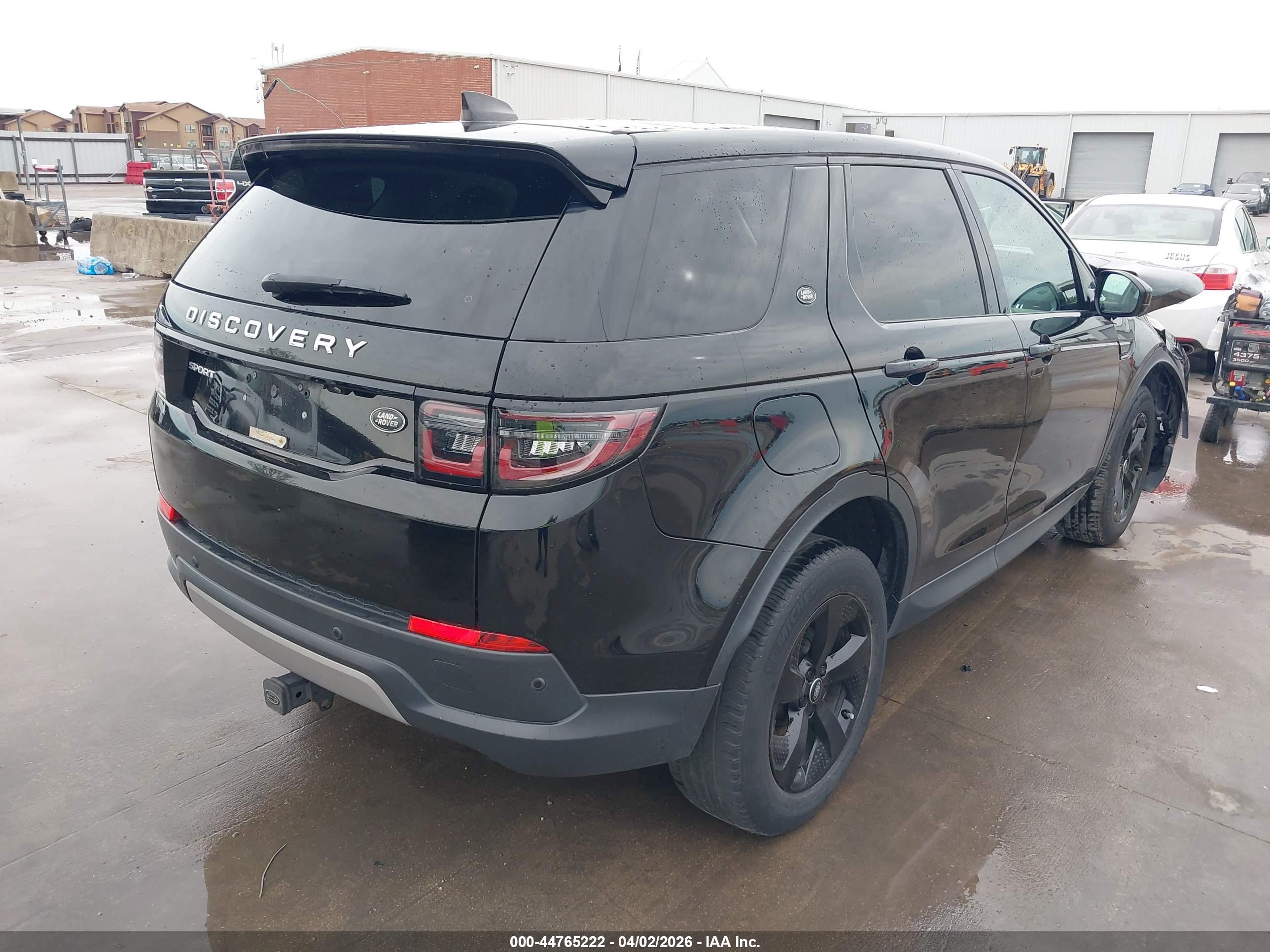 LAND ROVER image 4