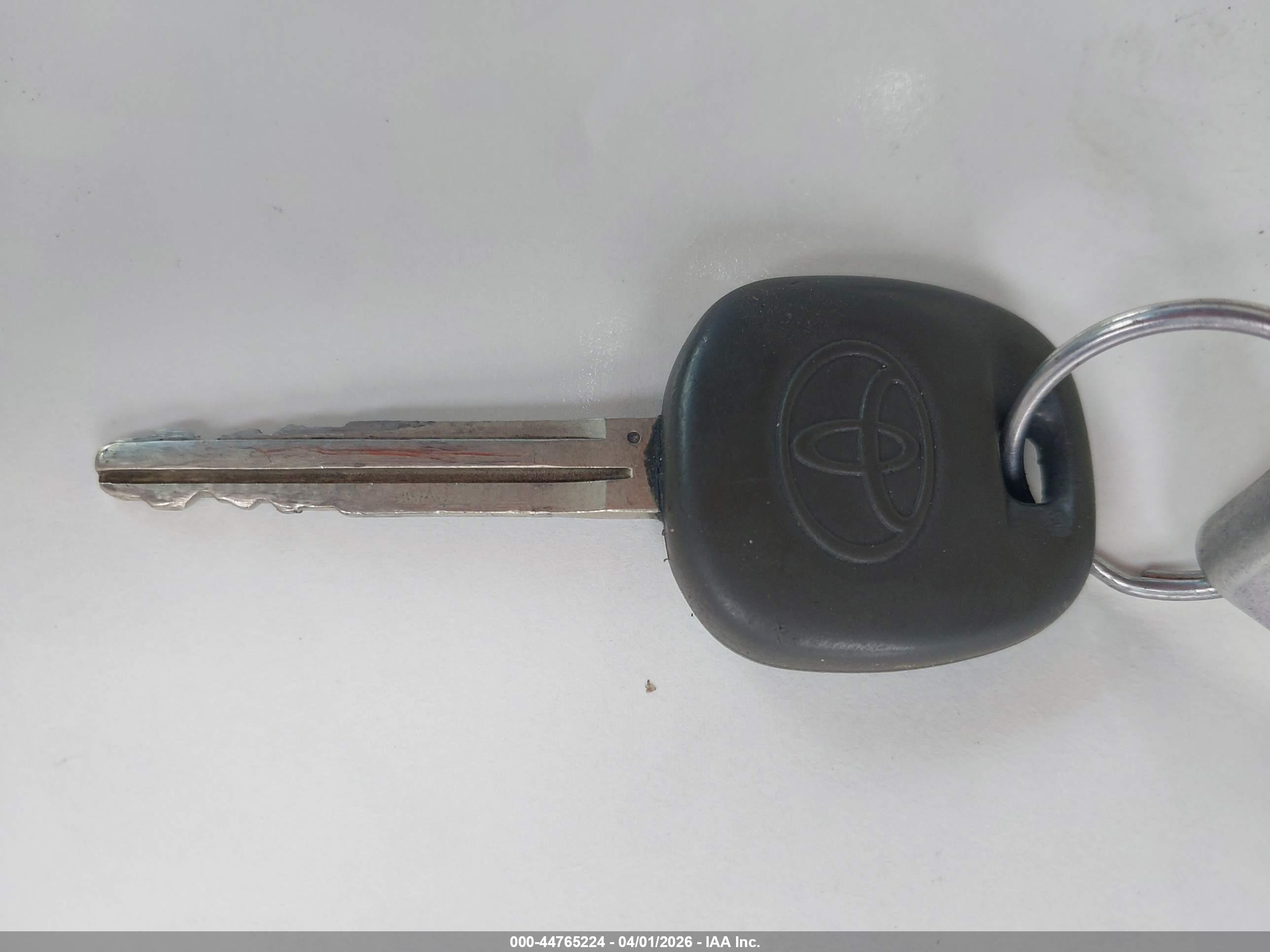 TOYOTA TACOMA image 11