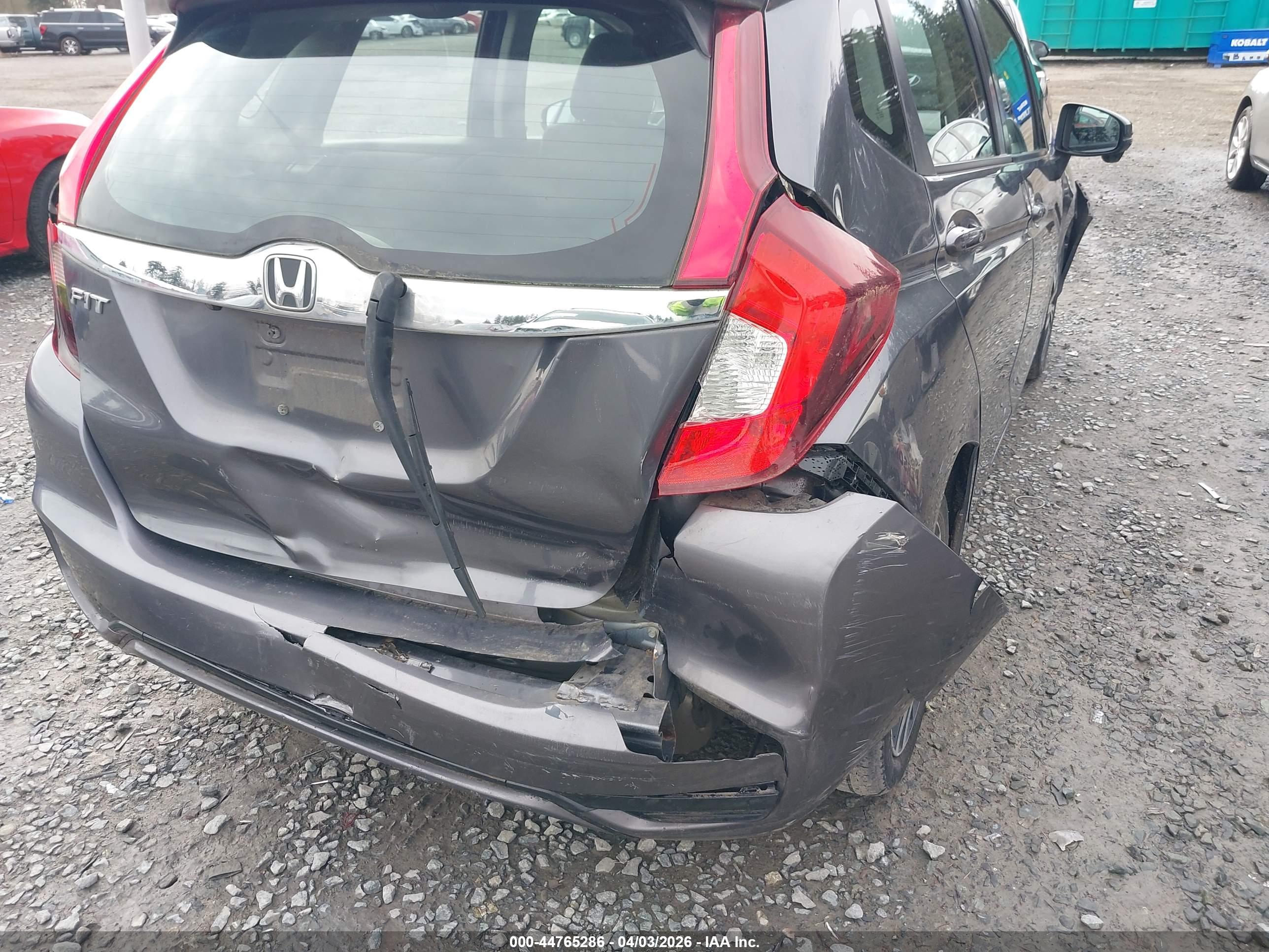 HONDA FIT image 6