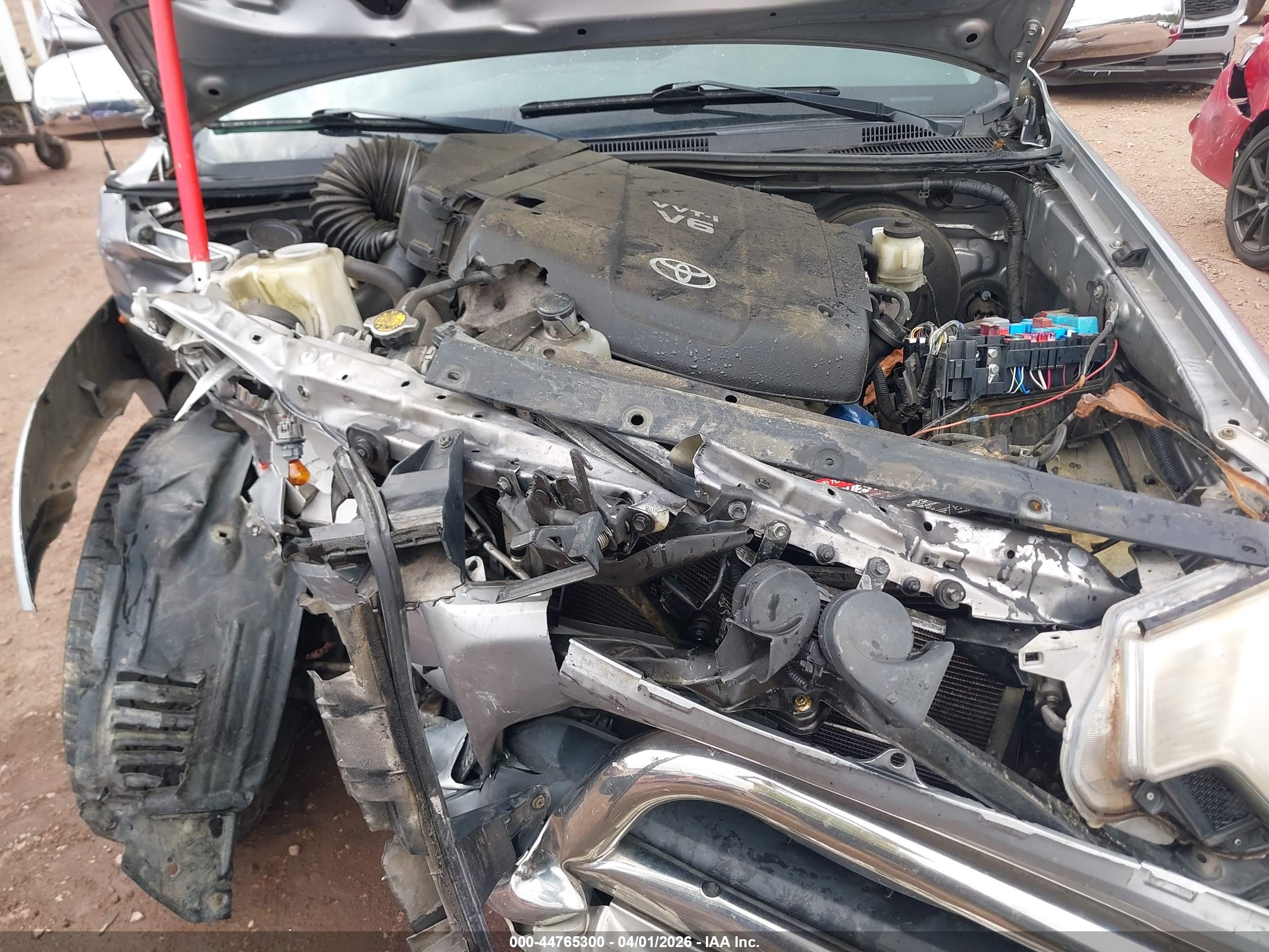 TOYOTA TACOMA image 10