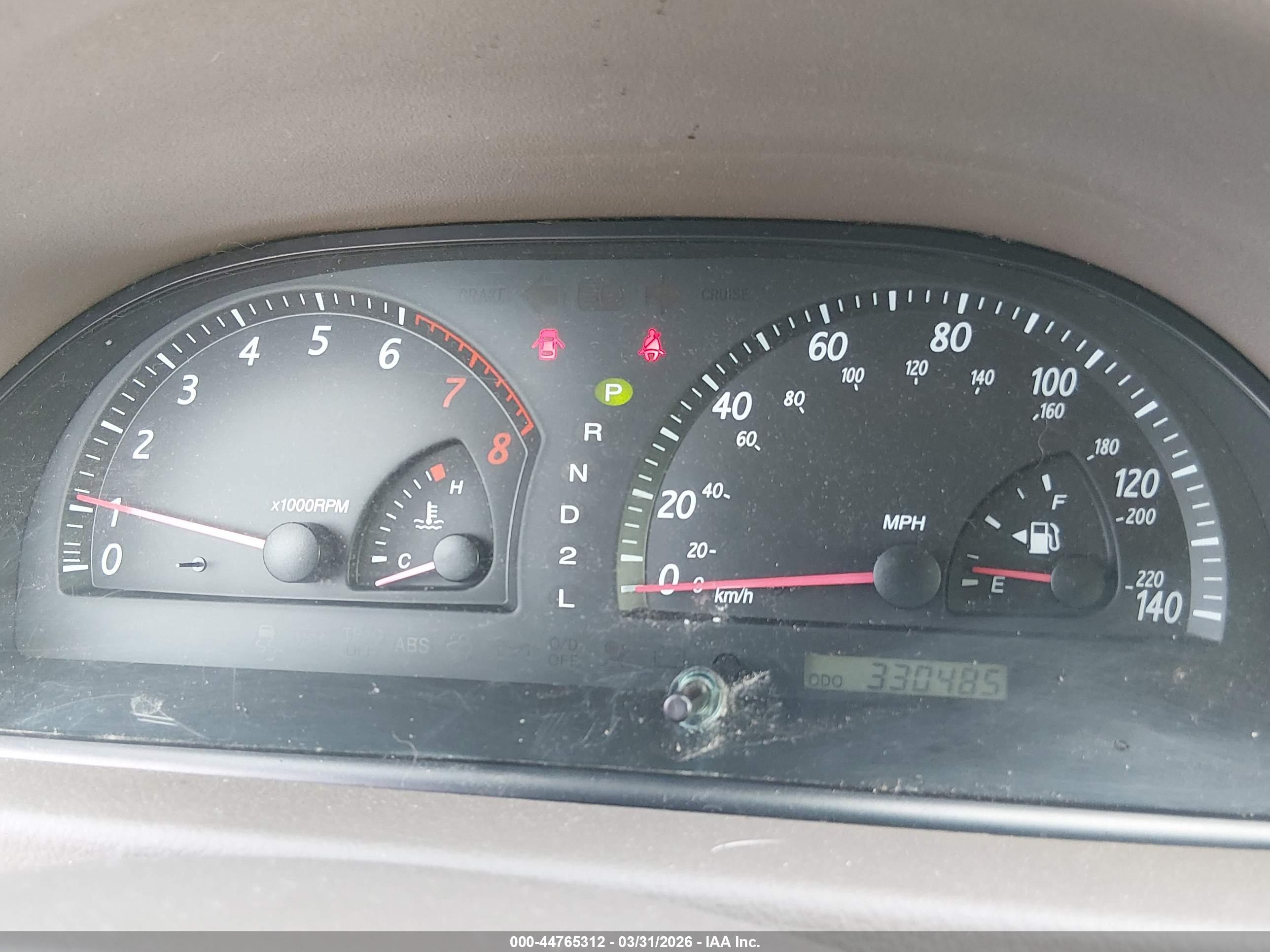 TOYOTA CAMRY image 7