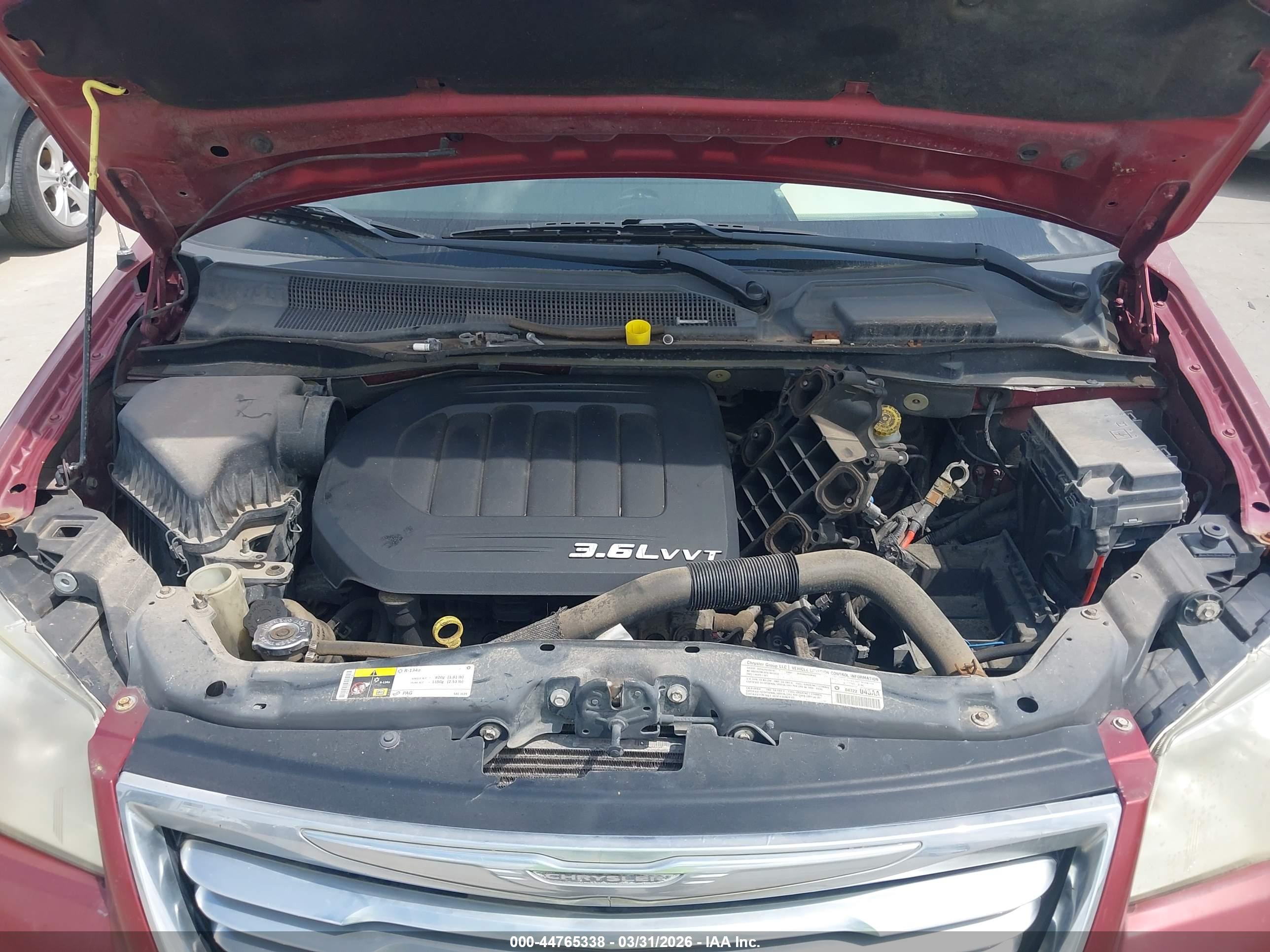 CHRYSLER TOWN image 10