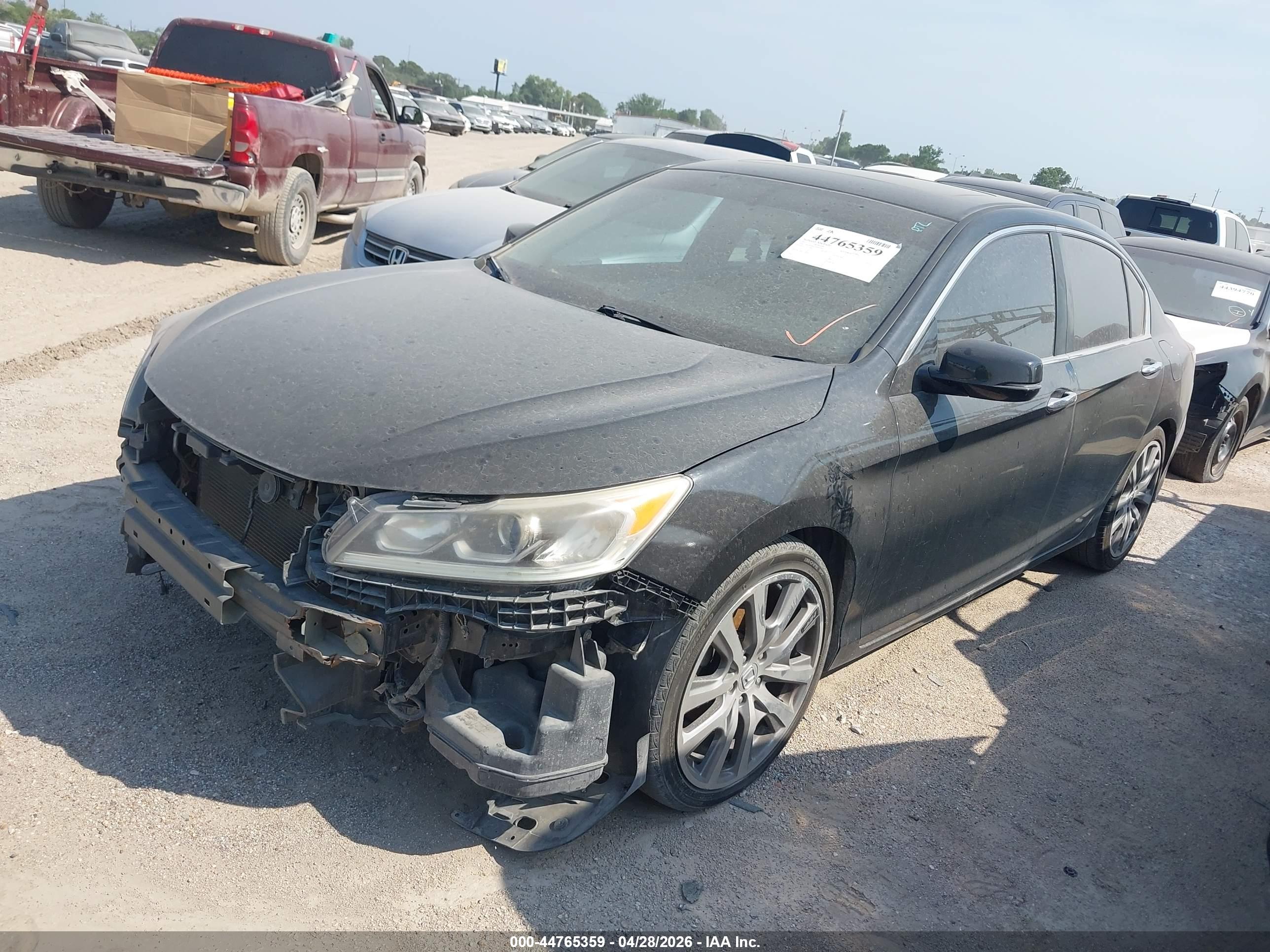 HONDA ACCORD image 2