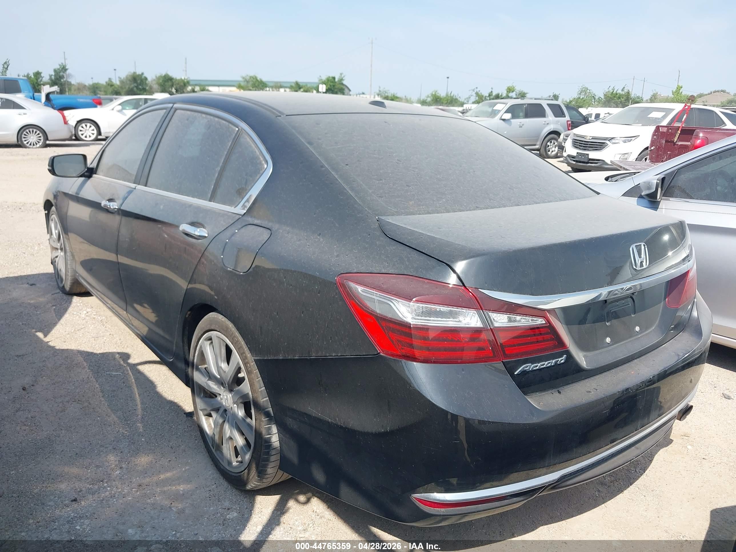 HONDA ACCORD image 3