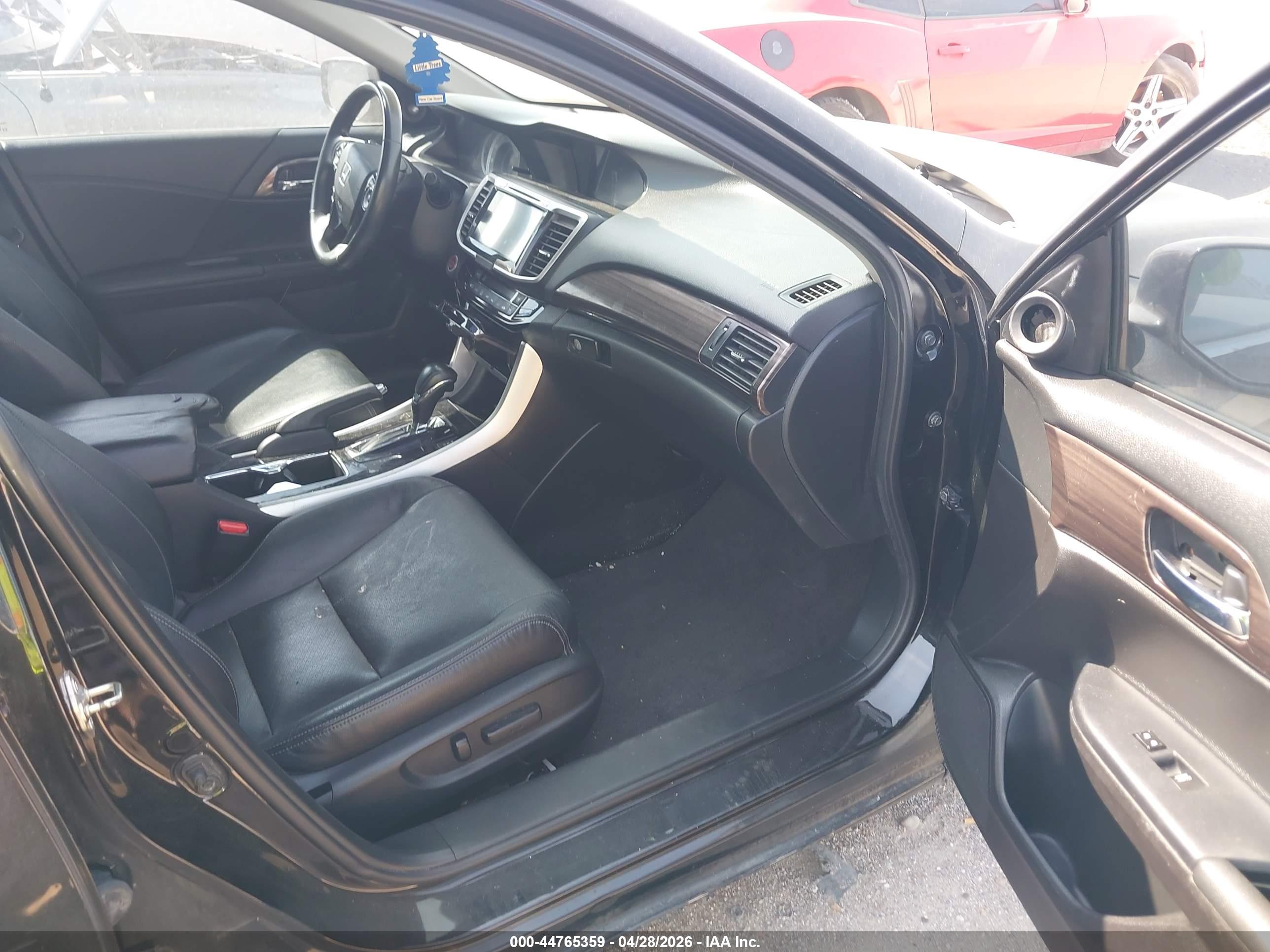 HONDA ACCORD image 5