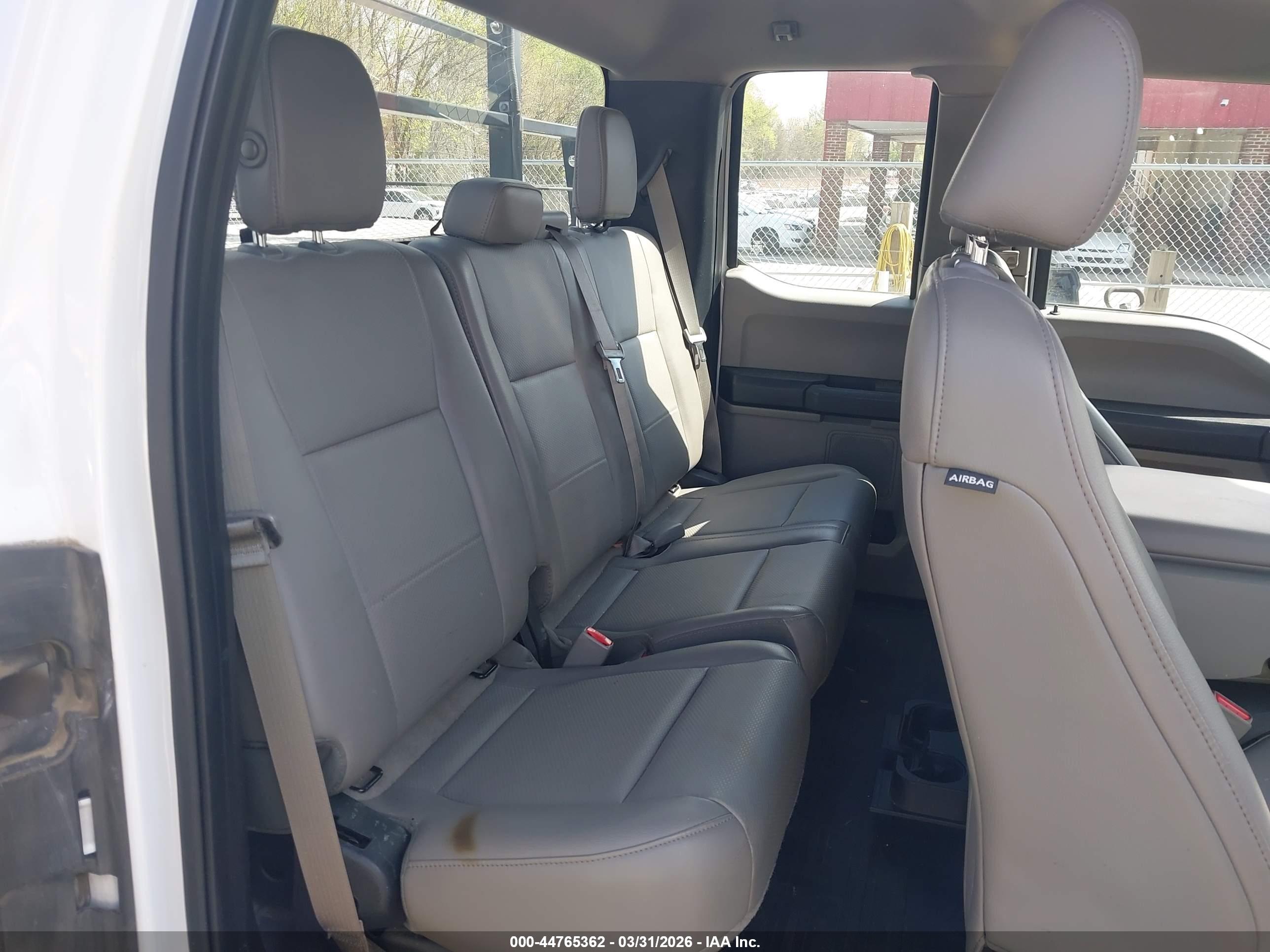 FORD F-150 image 8