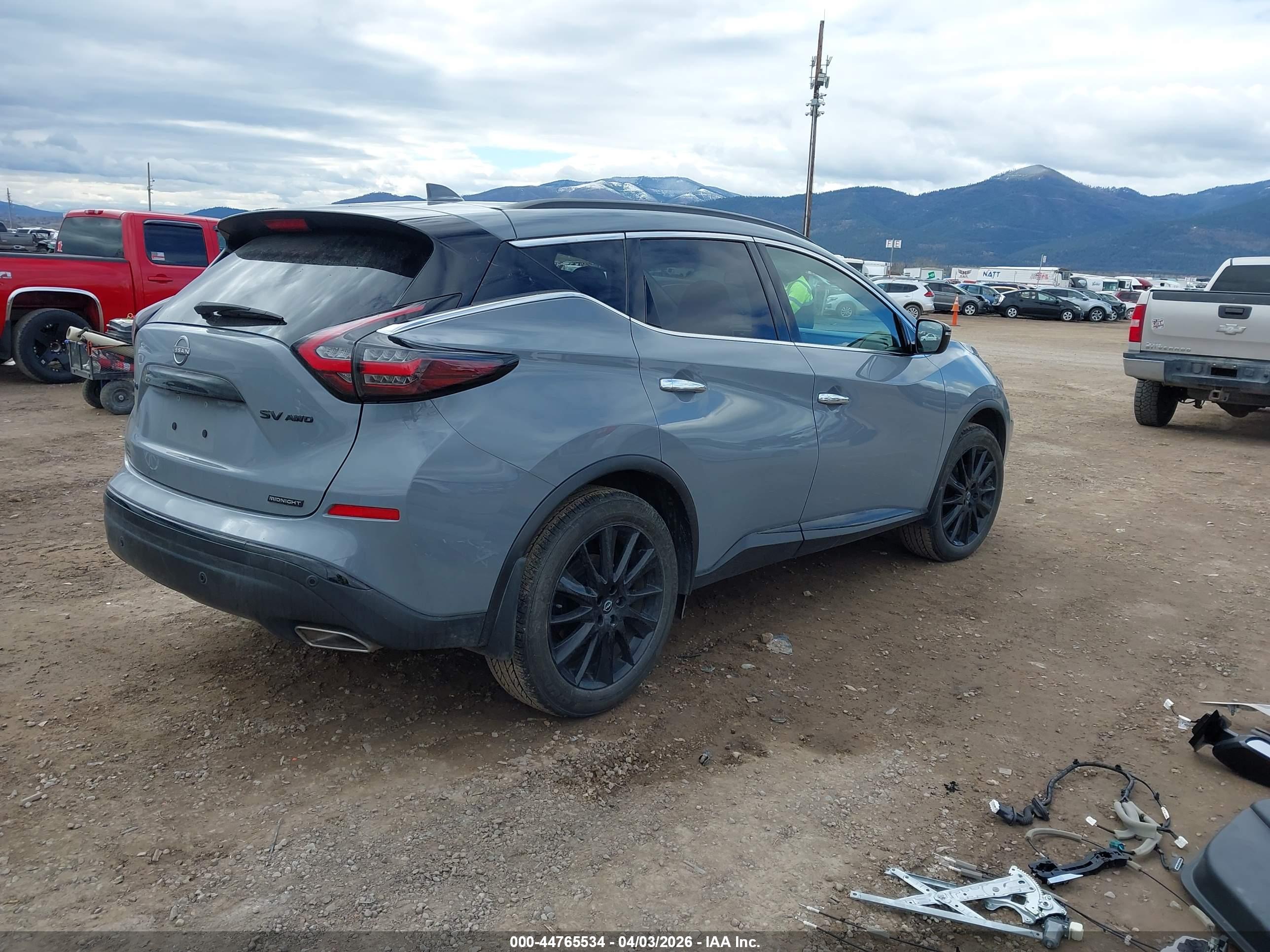 NISSAN MURANO image 4