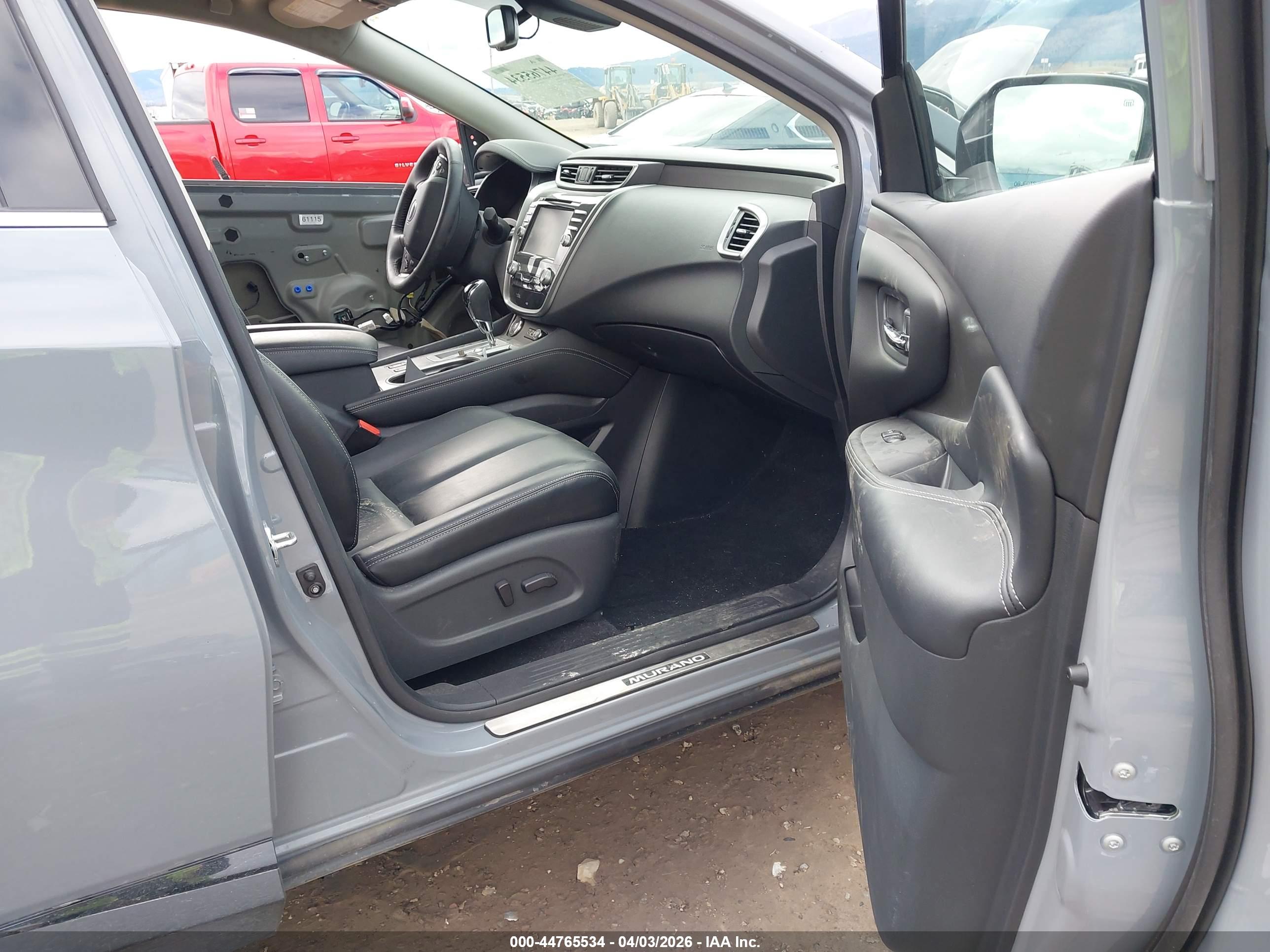 NISSAN MURANO image 5