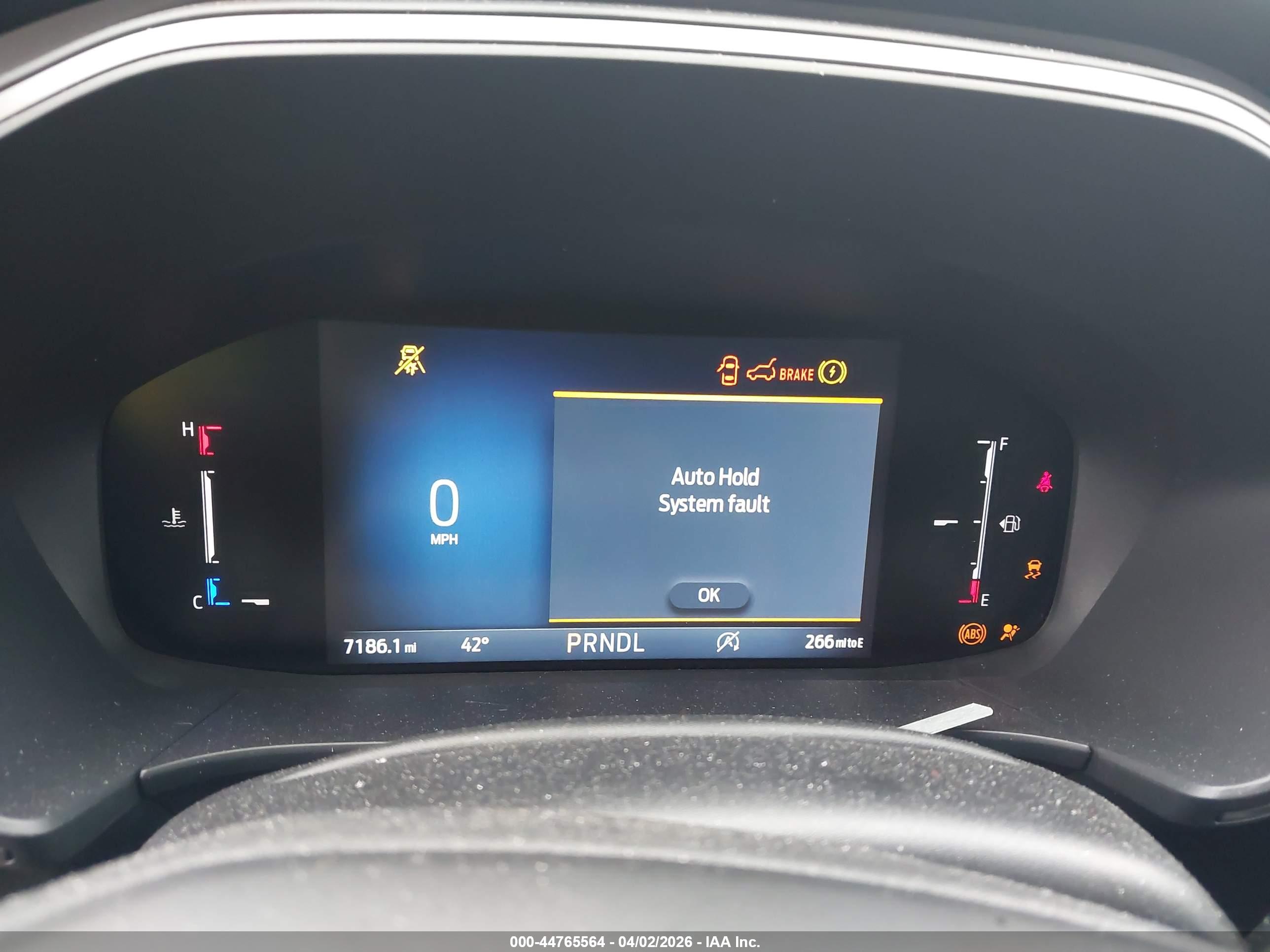 FORD ESCAPE image 7
