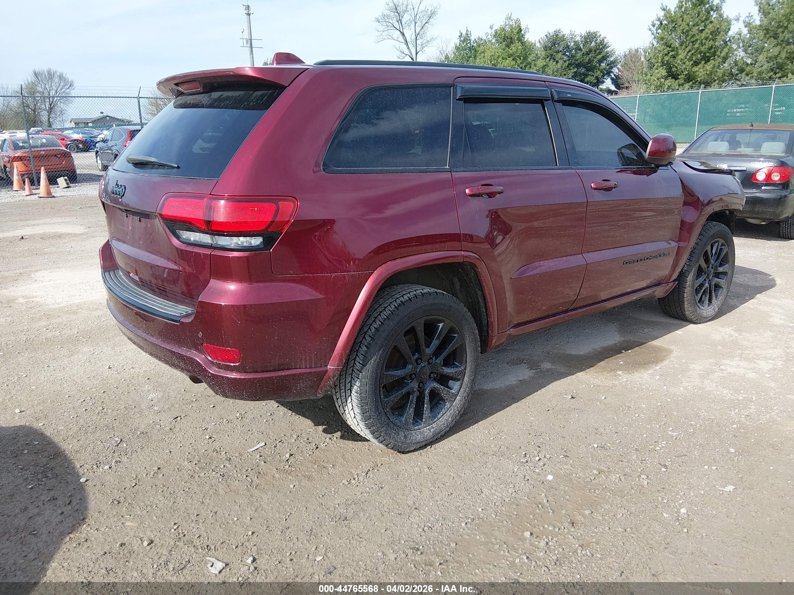 JEEP GRAND image 4