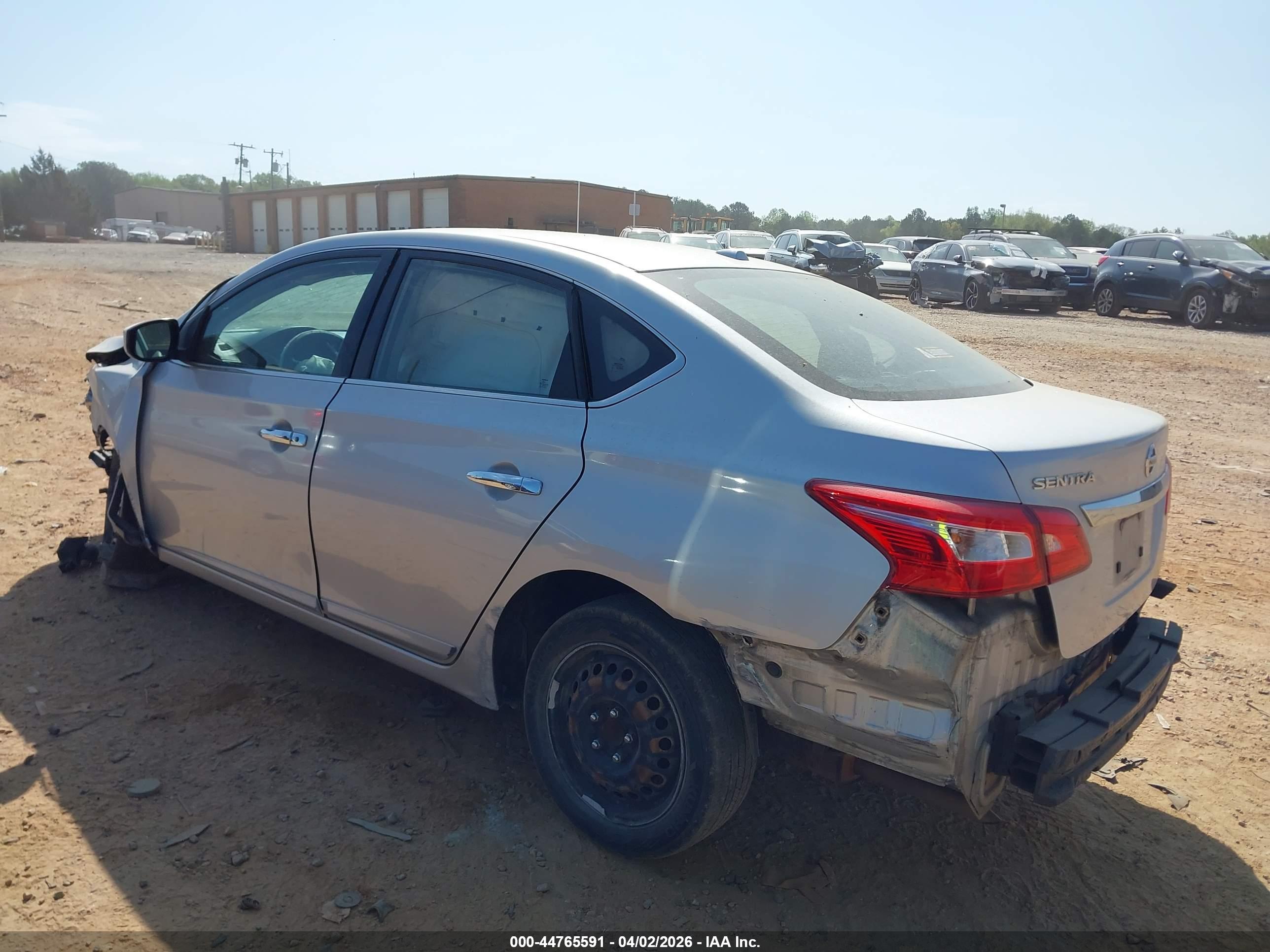 NISSAN SENTRA image 3