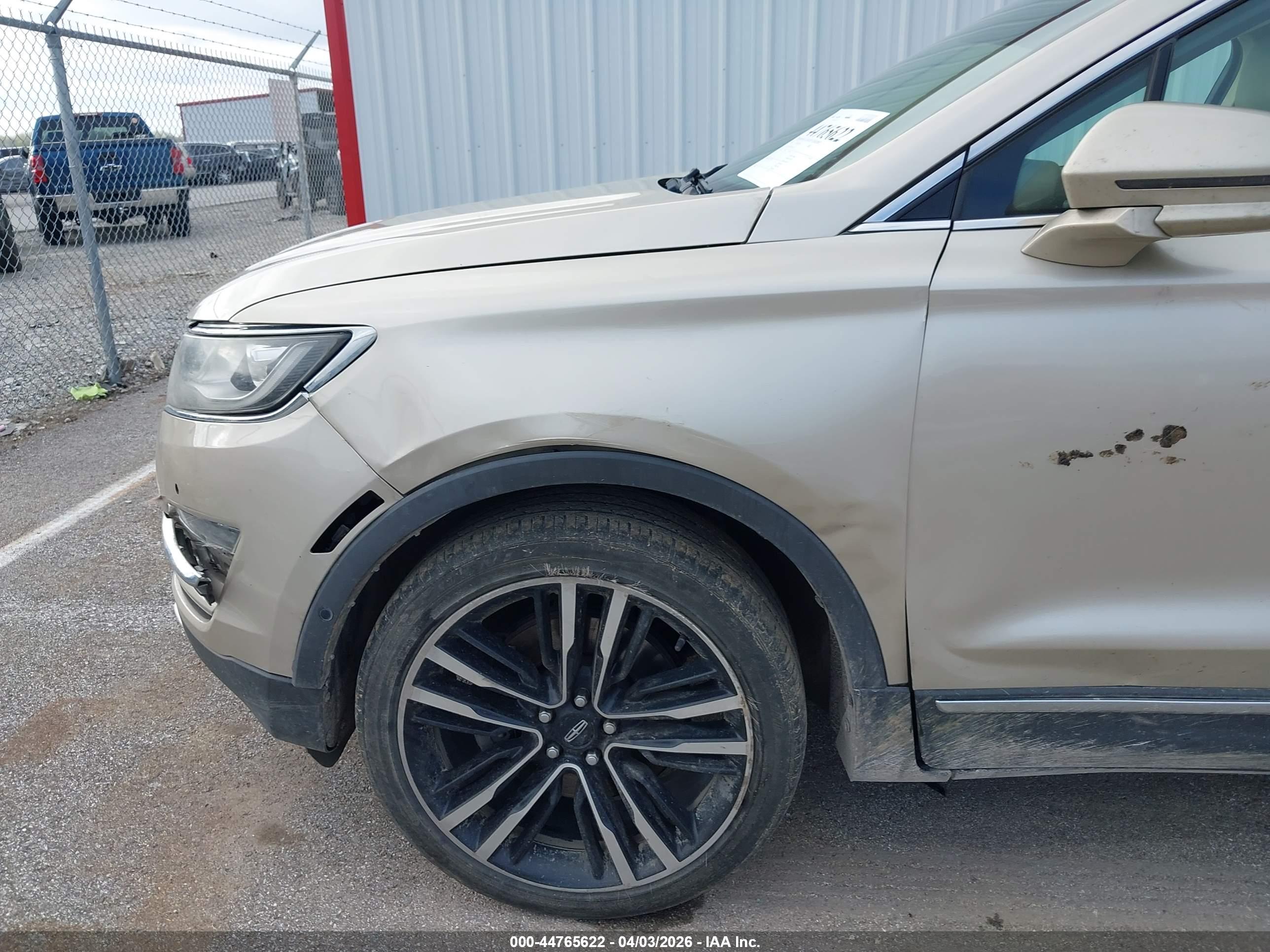 LINCOLN MKC image 6