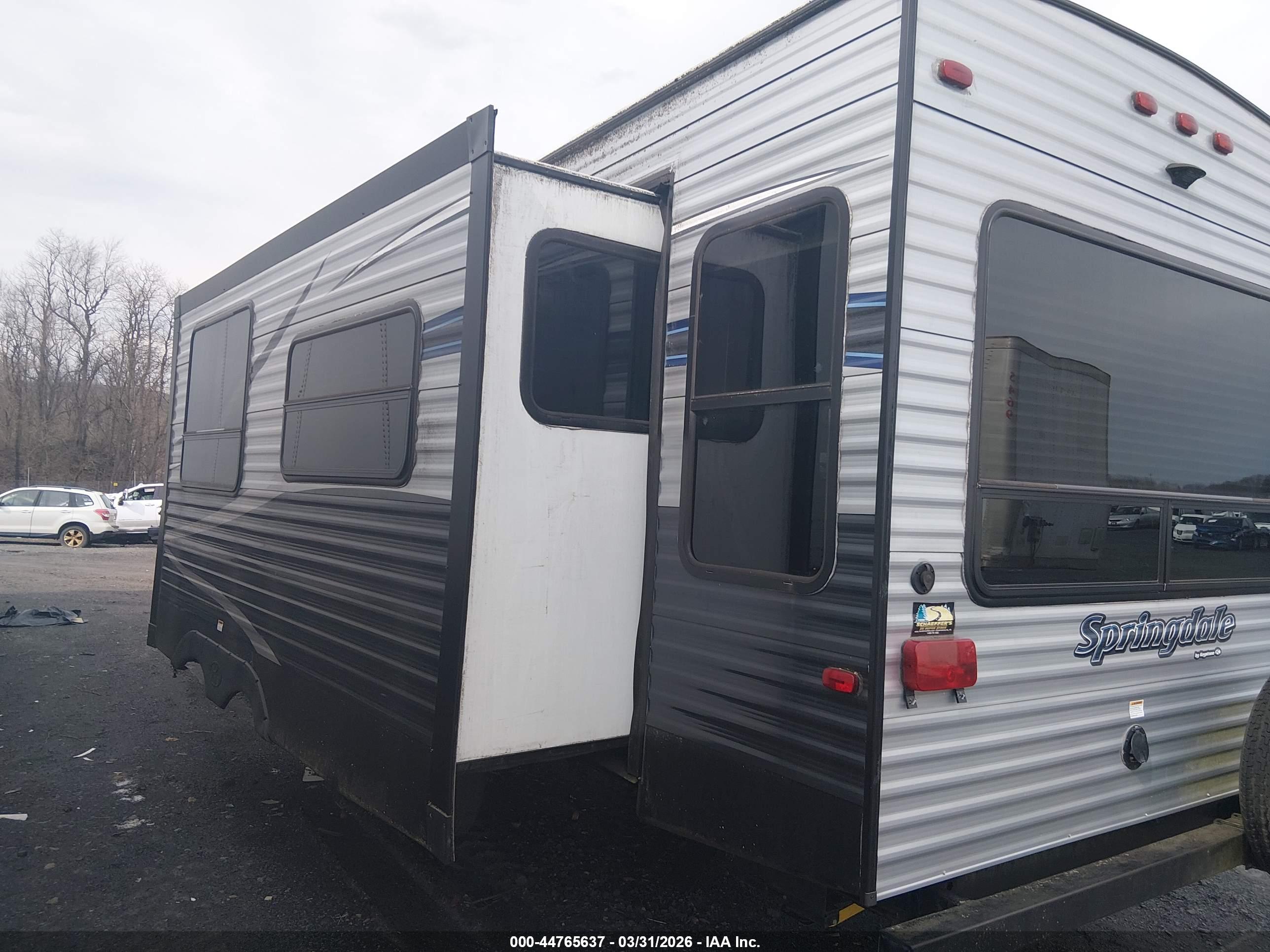 KEYSTONE RV image 3