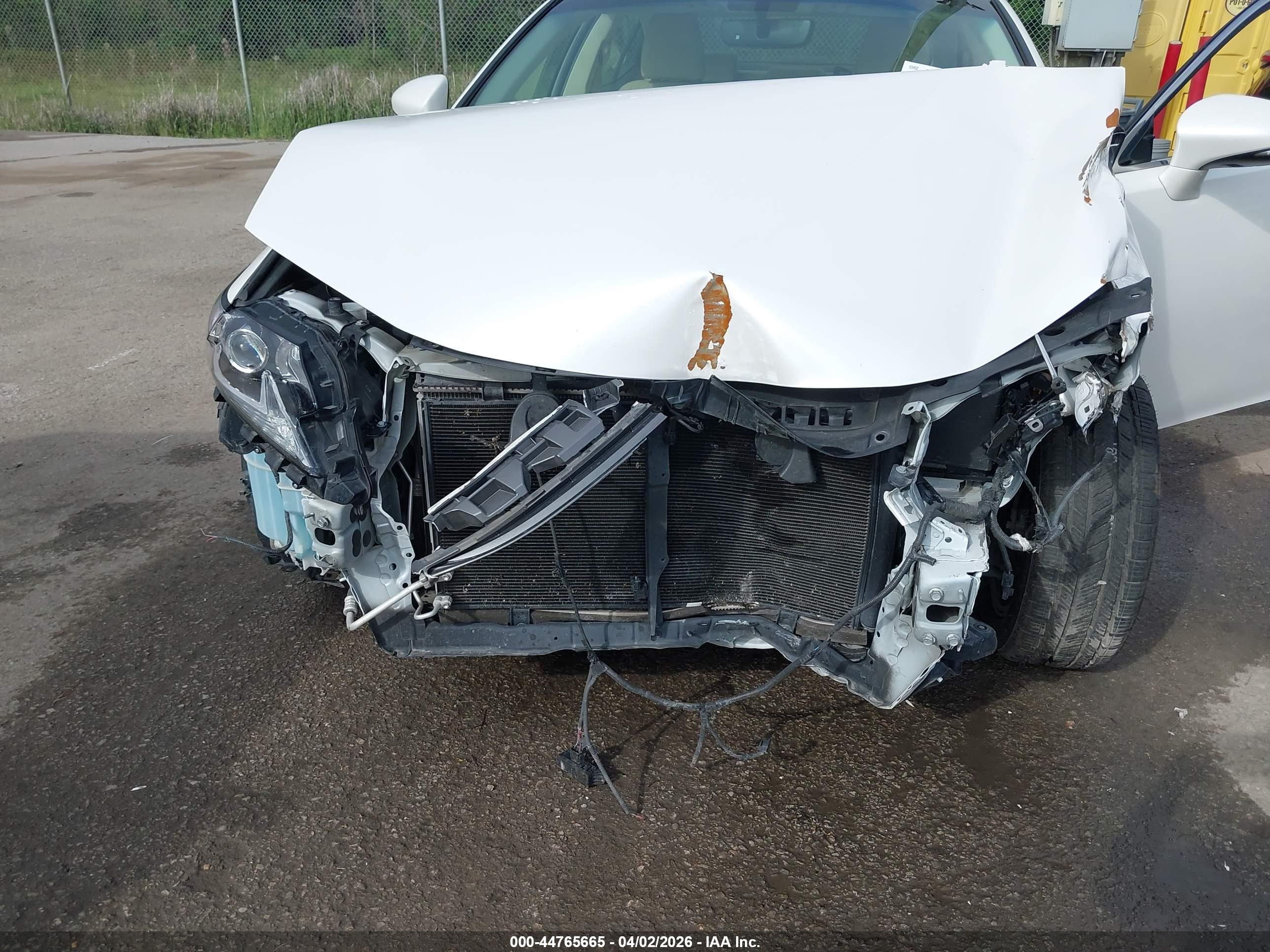 LEXUS ES image 10