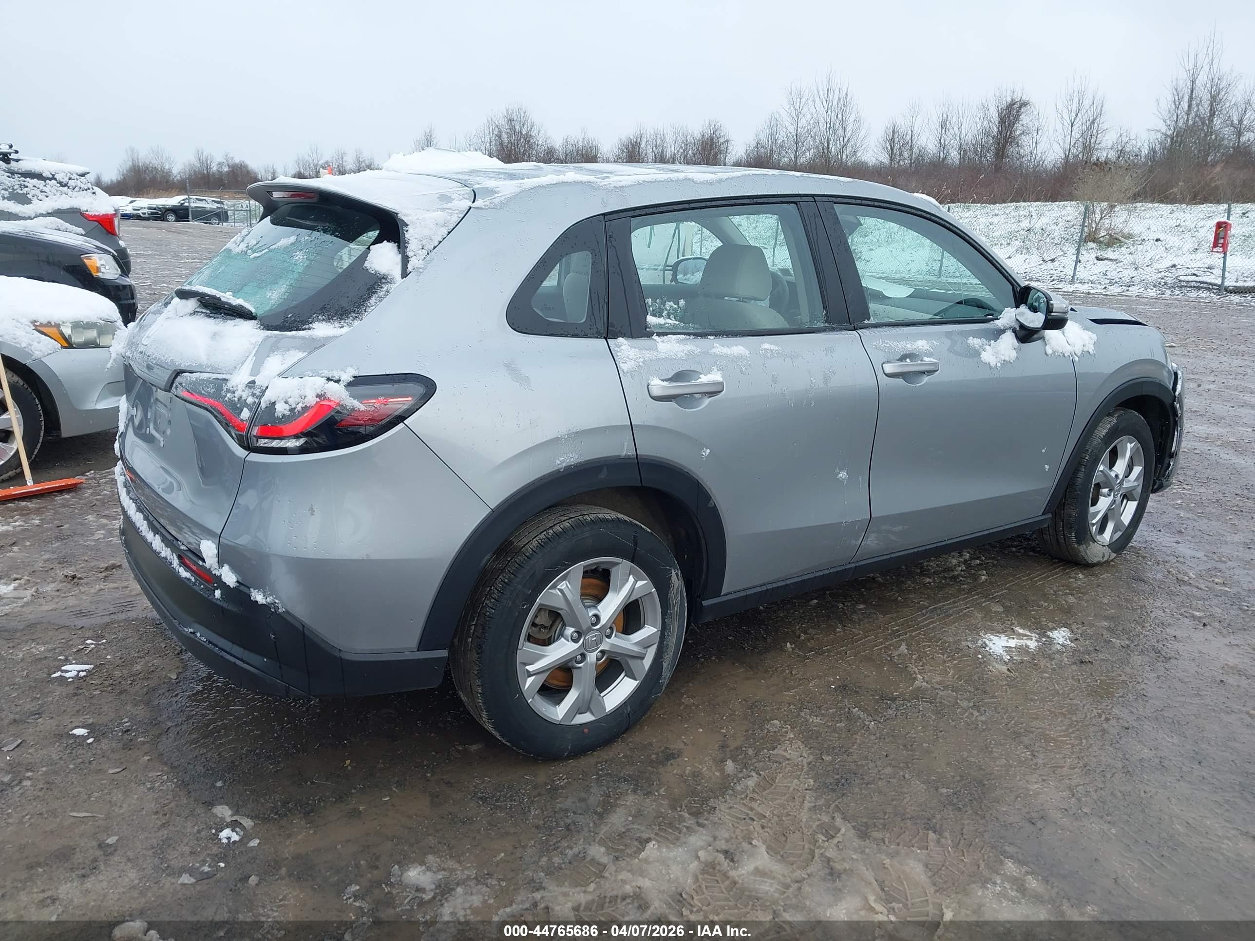 HONDA HR-V image 4