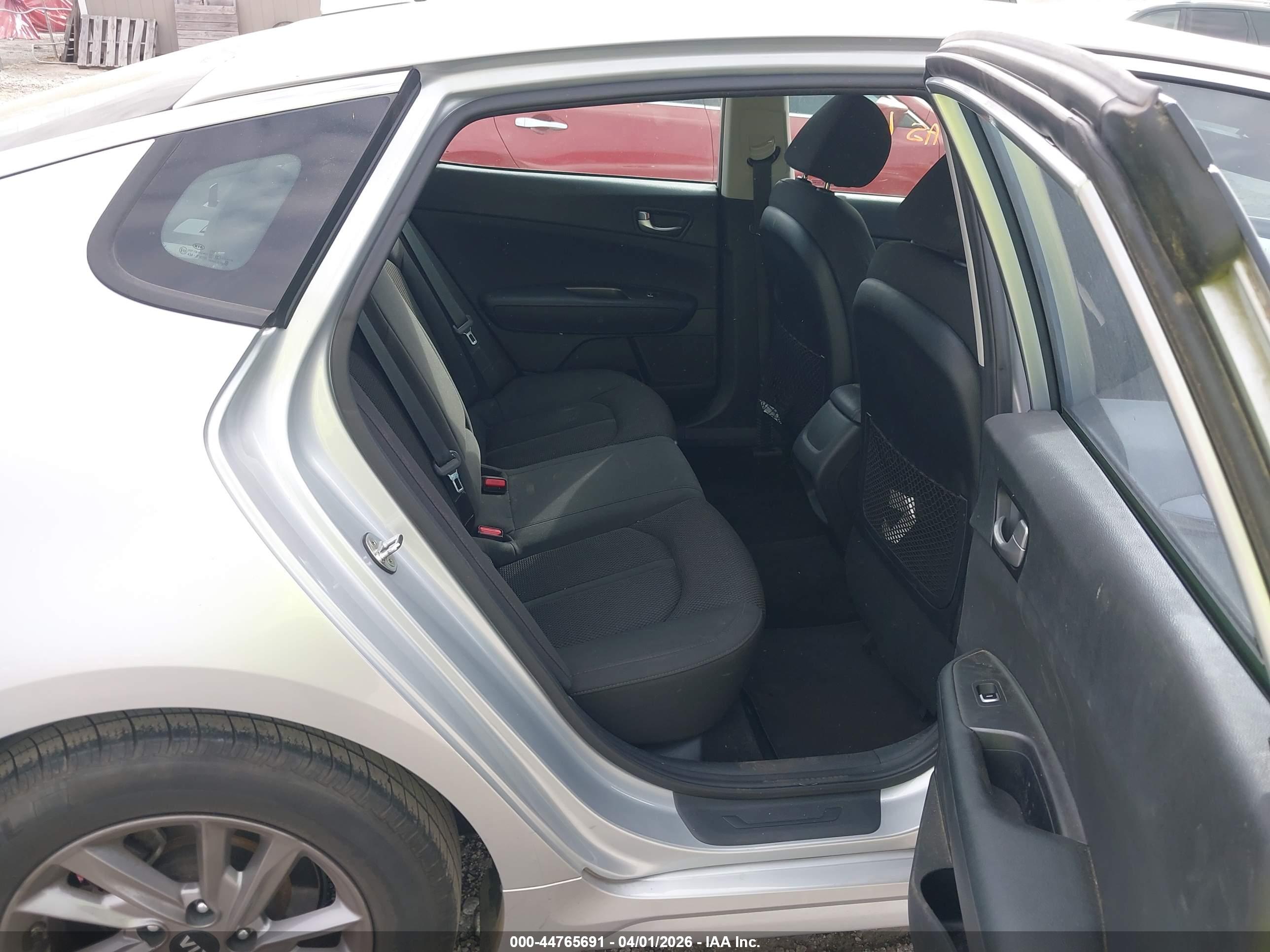 KIA OPTIMA image 8