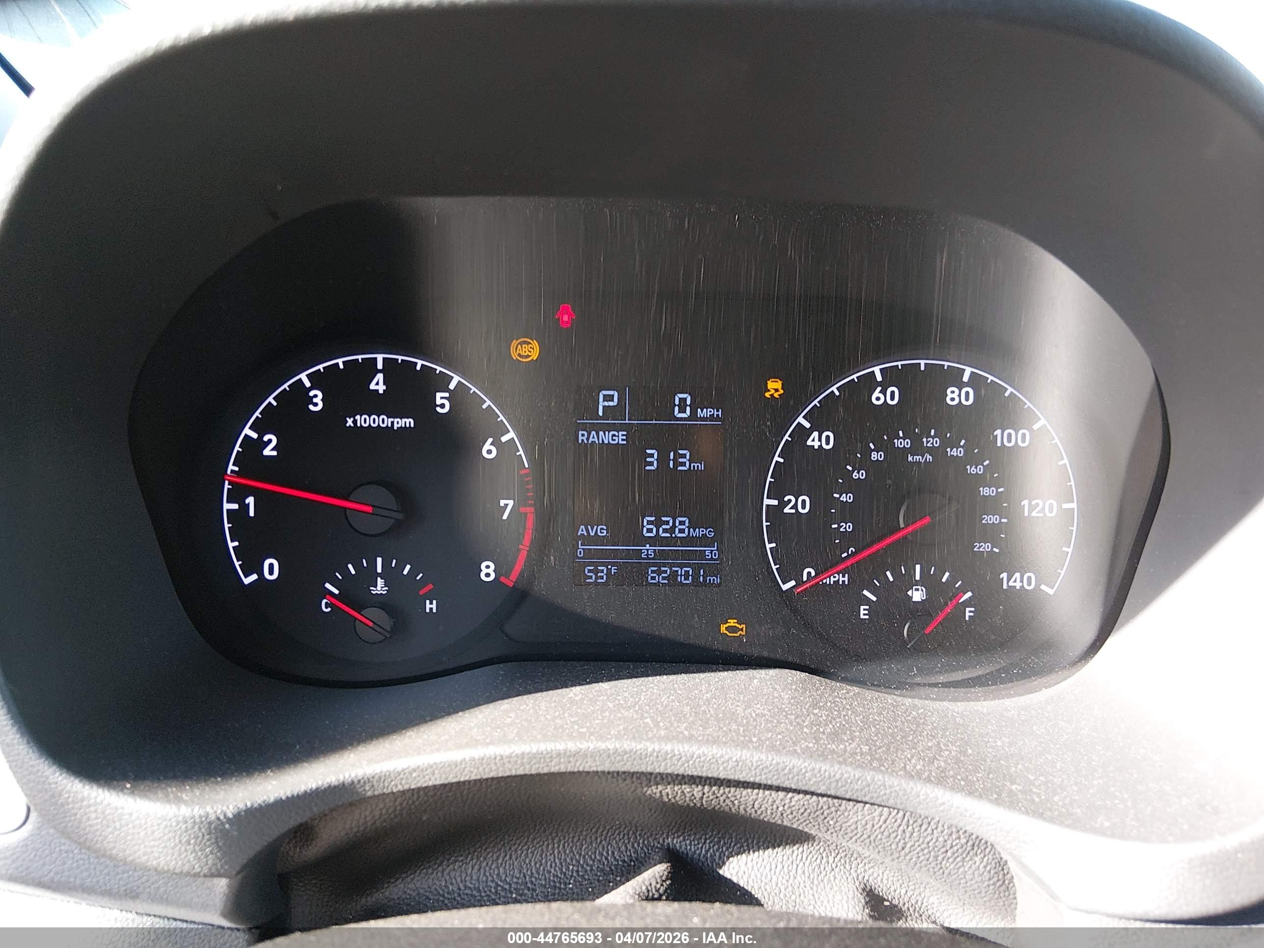 HYUNDAI ACCENT image 7