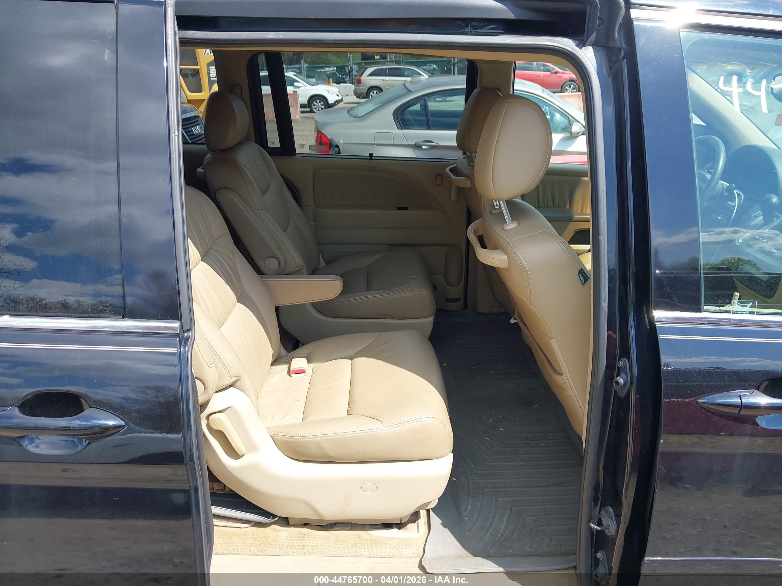 HONDA ODYSSEY image 8