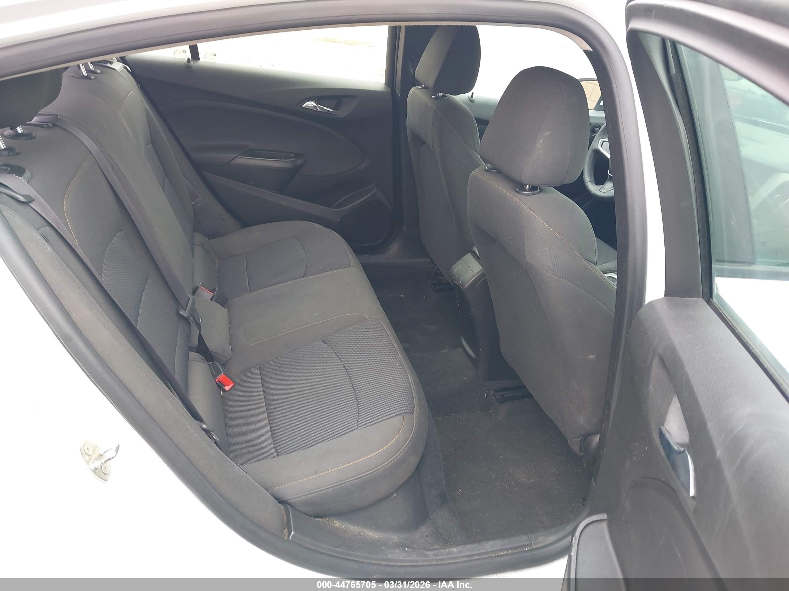 CHEVROLET CRUZE image 8