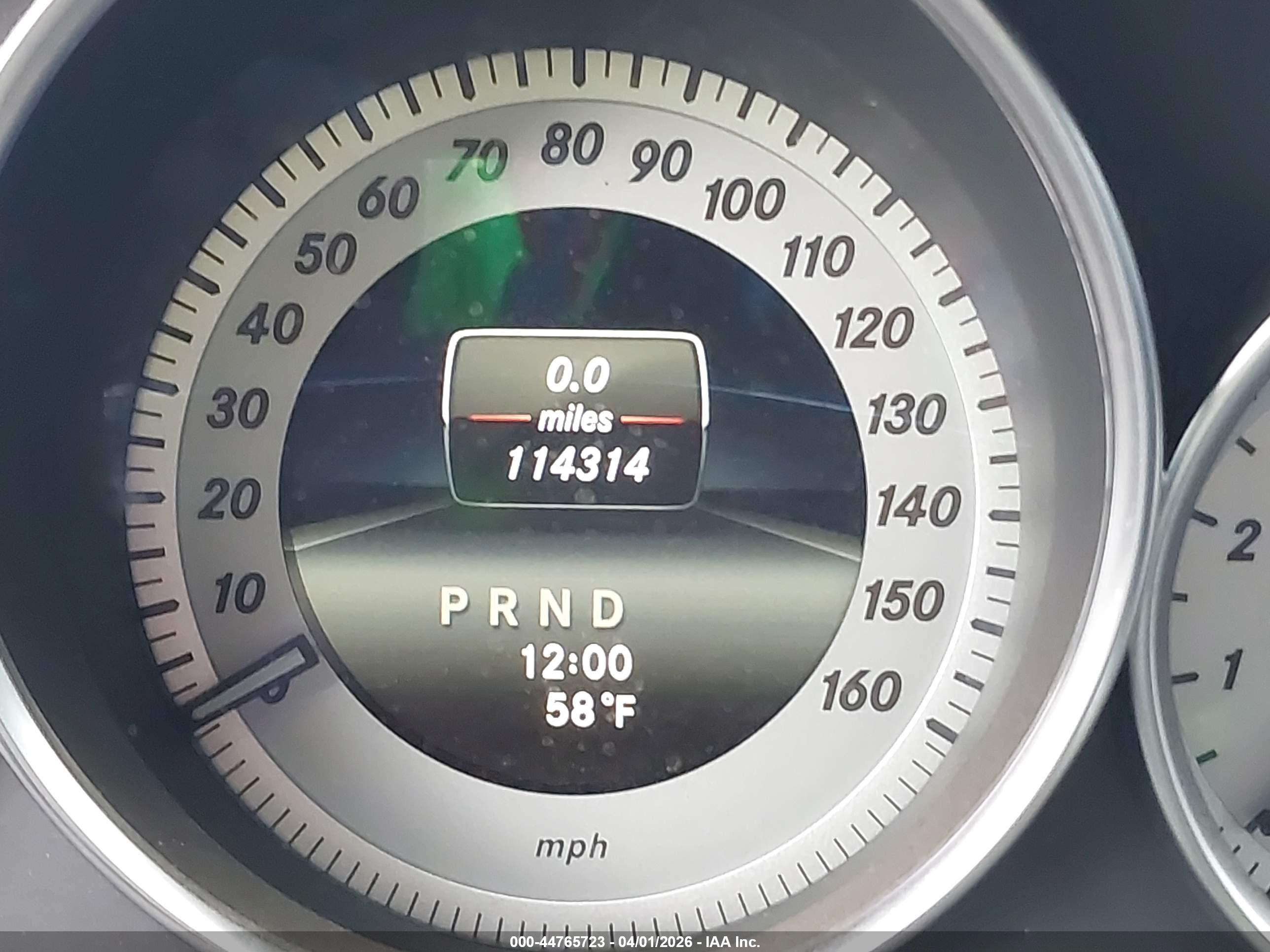 MERCEDES-BENZ C-CLASS image 7