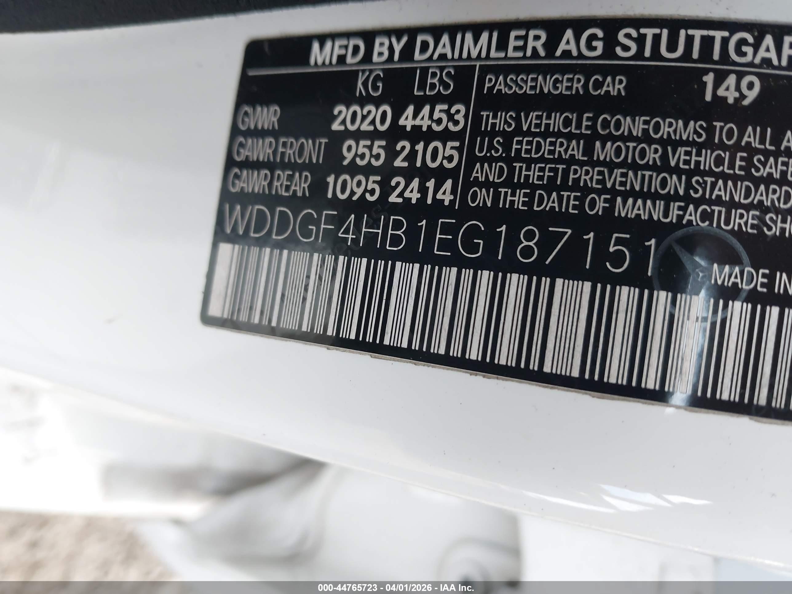 MERCEDES-BENZ C-CLASS image 9