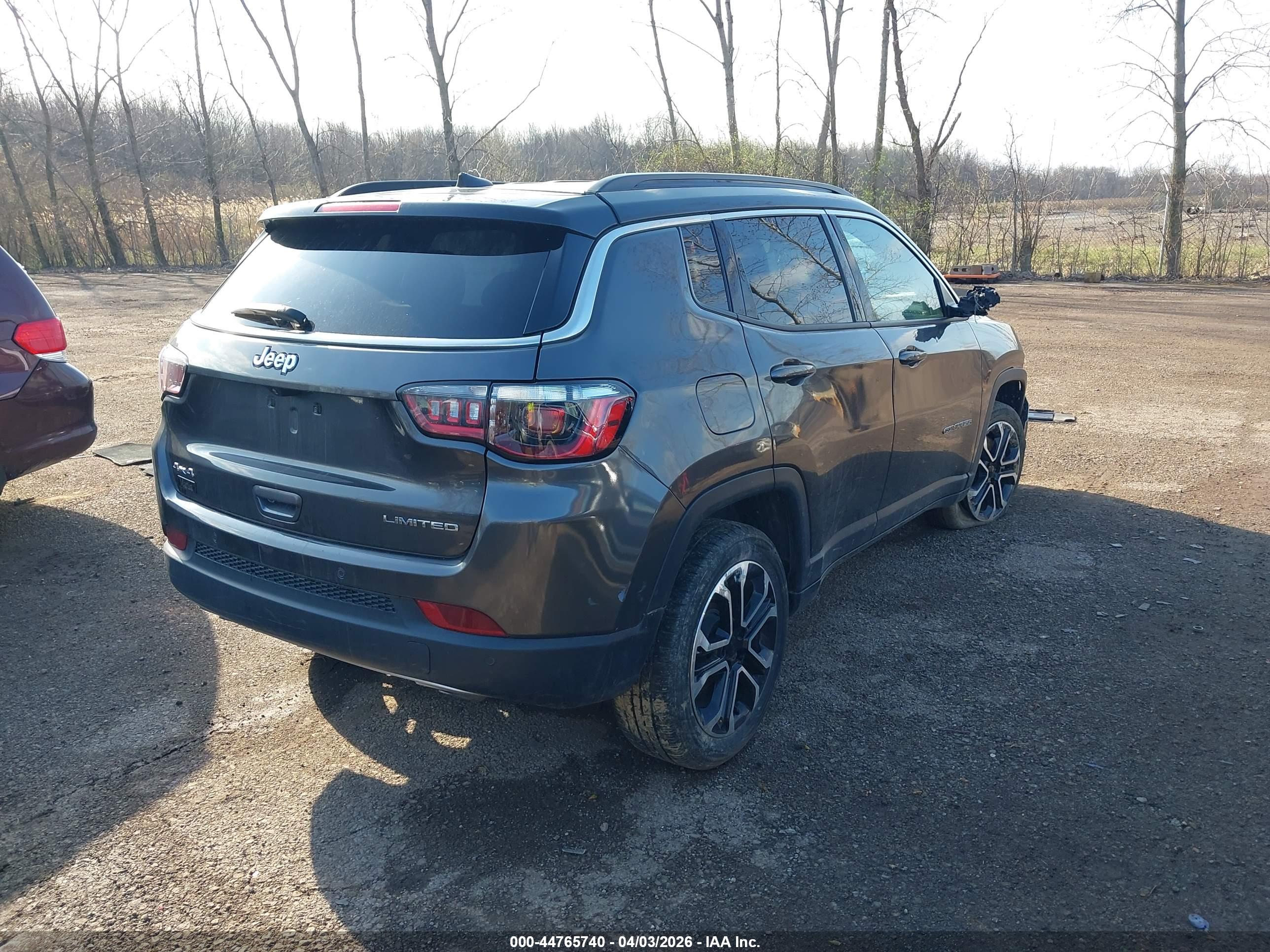 JEEP COMPASS image 4