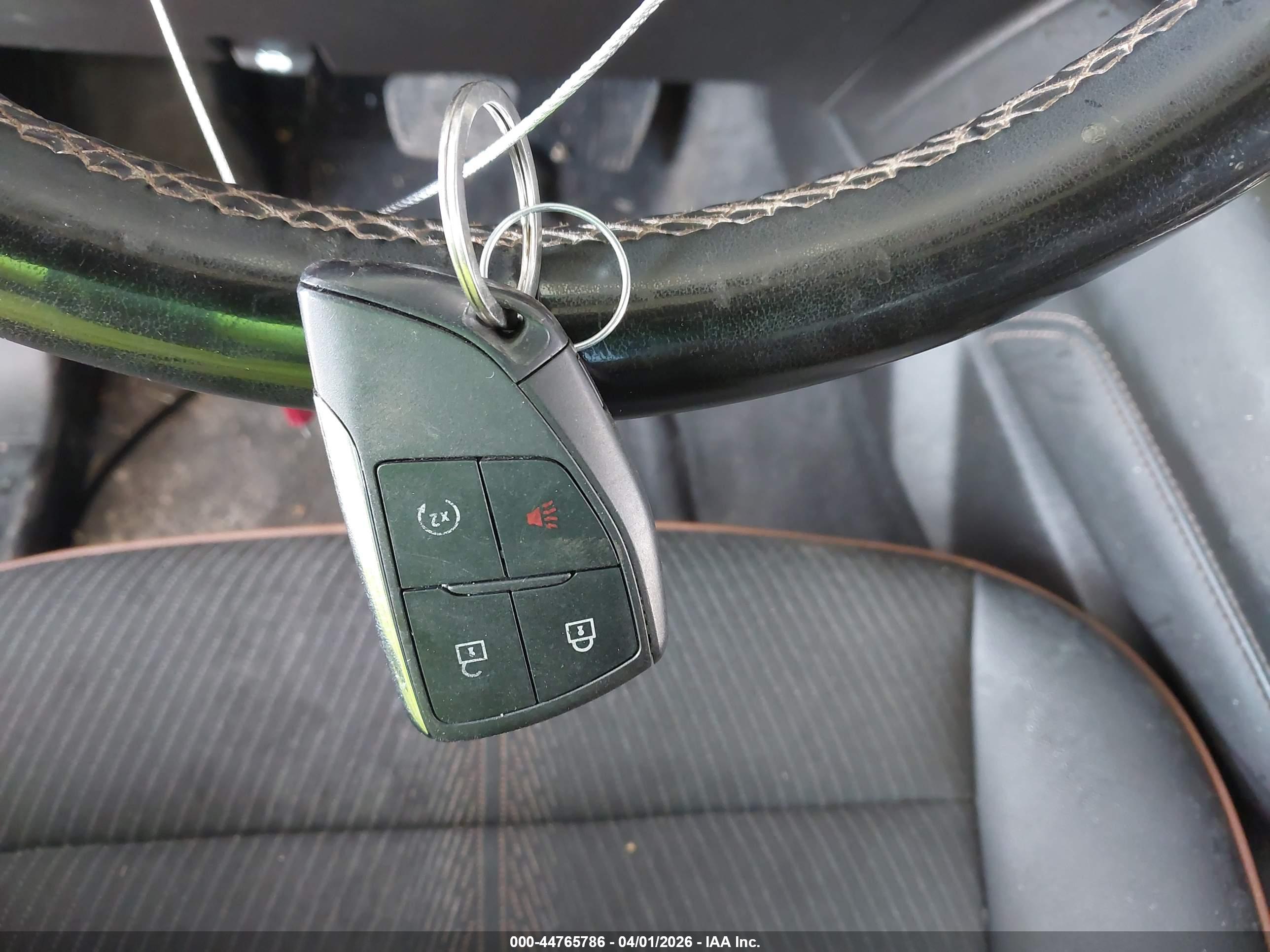 GMC CANYON image 11